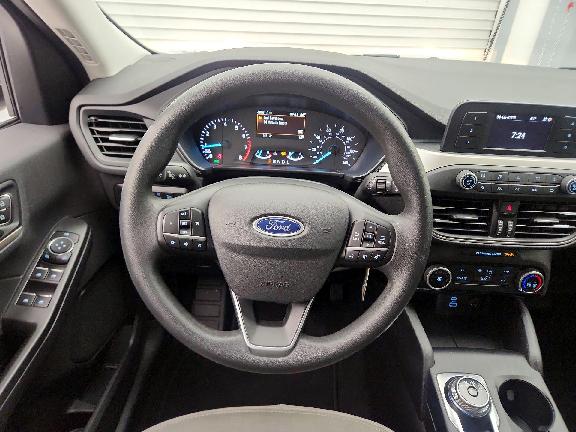 Thumbnail: 2022 Ford Escape - 10