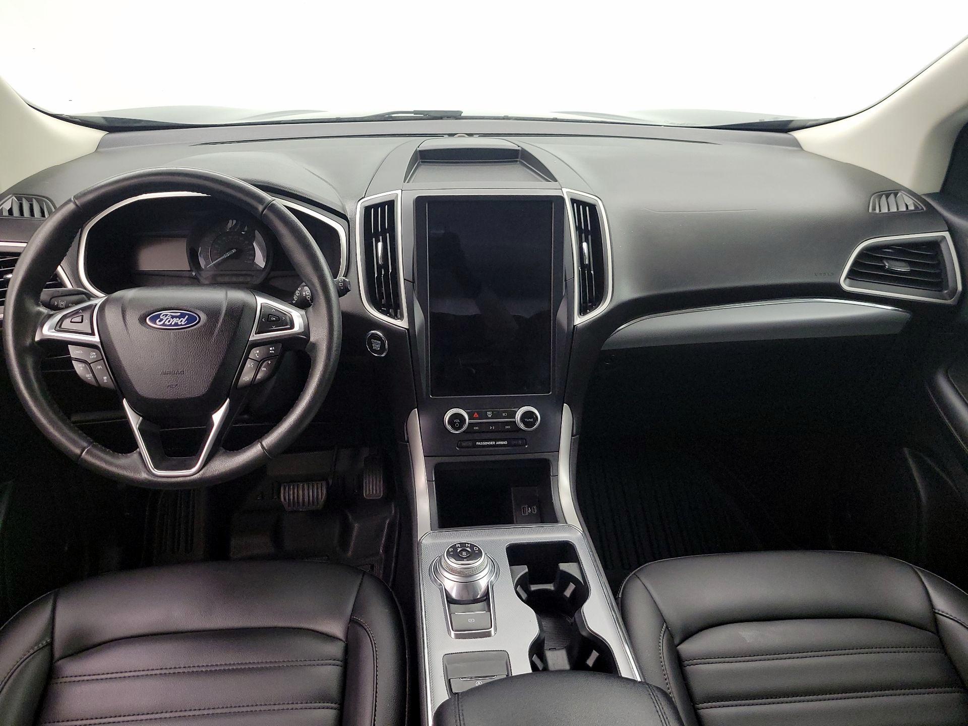 Thumbnail: 2021 Ford Edge - 9