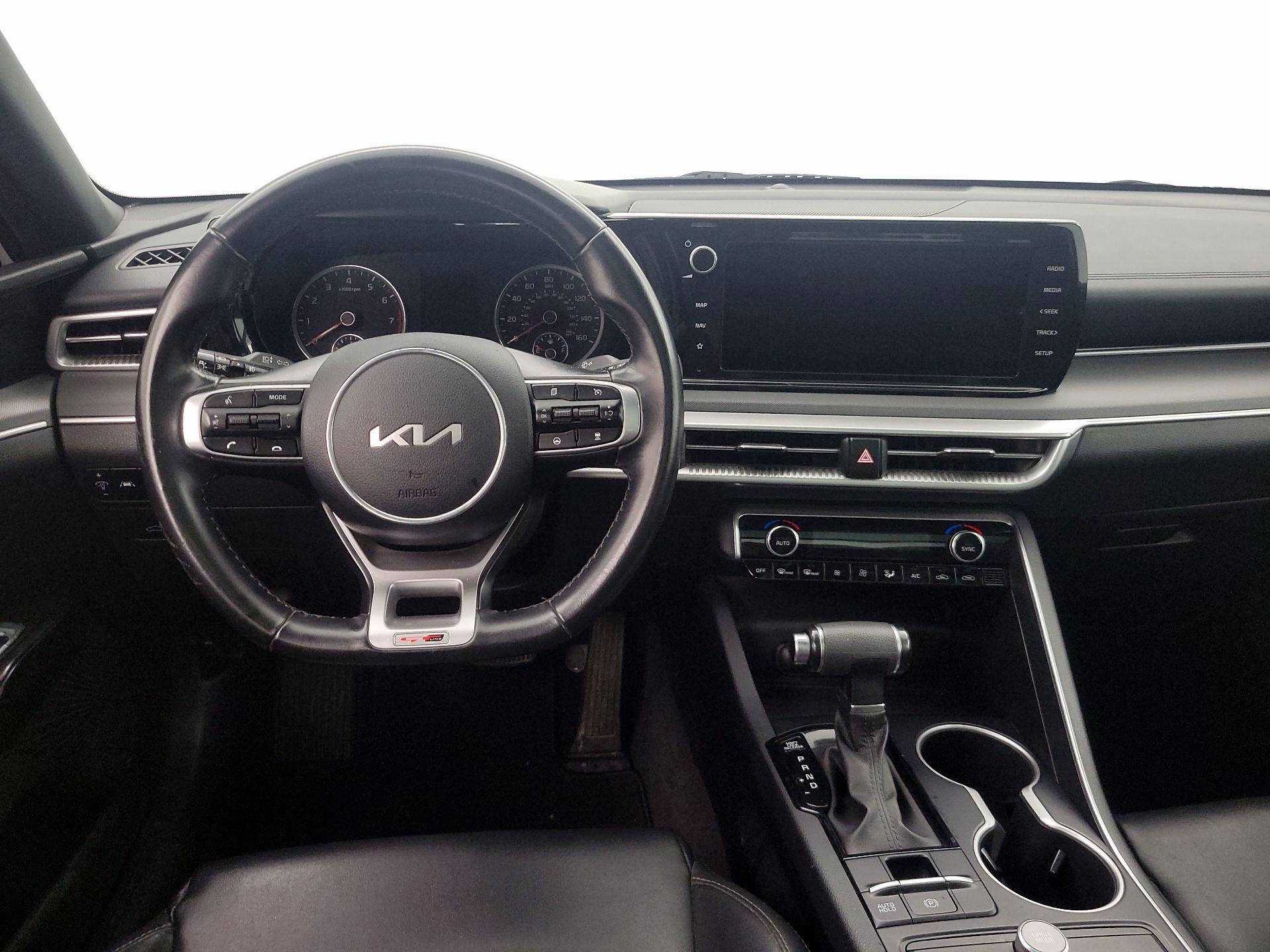 Thumbnail: 2022 Kia K5 - 10