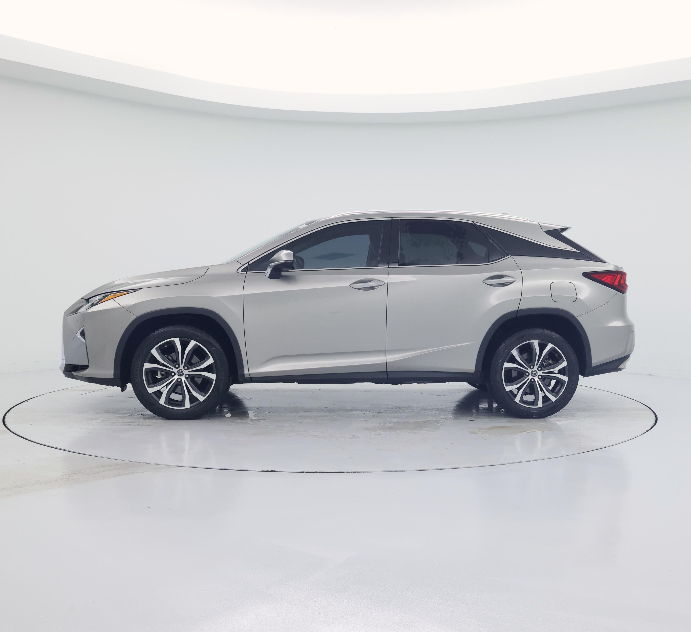 Thumbnail: 2018 Lexus RX - 3
