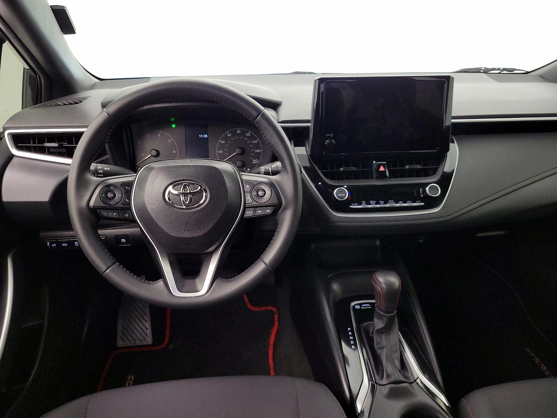 Thumbnail: 2023 Toyota Corolla - 10