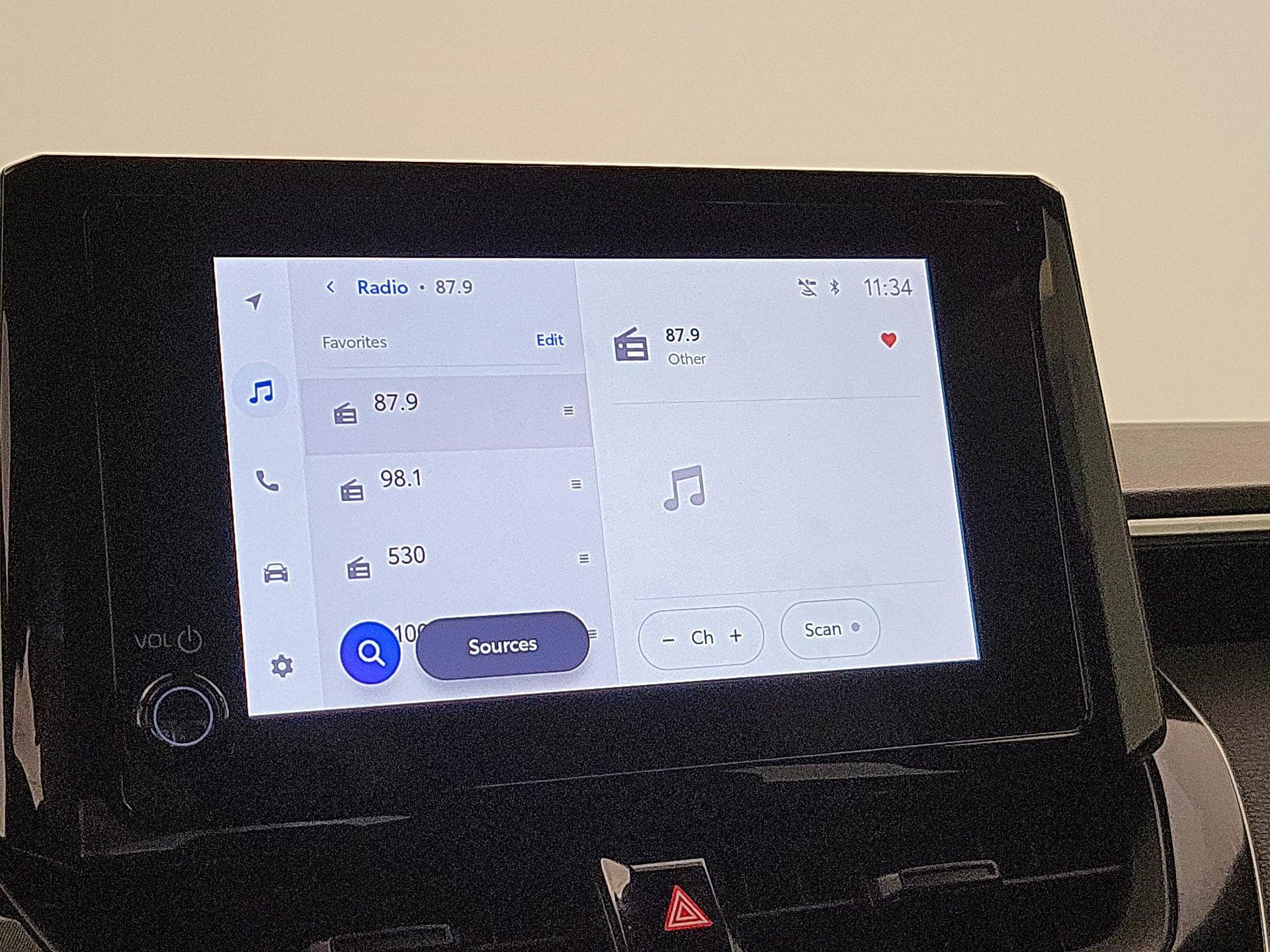 Thumbnail: 2023 Toyota Corolla - 15