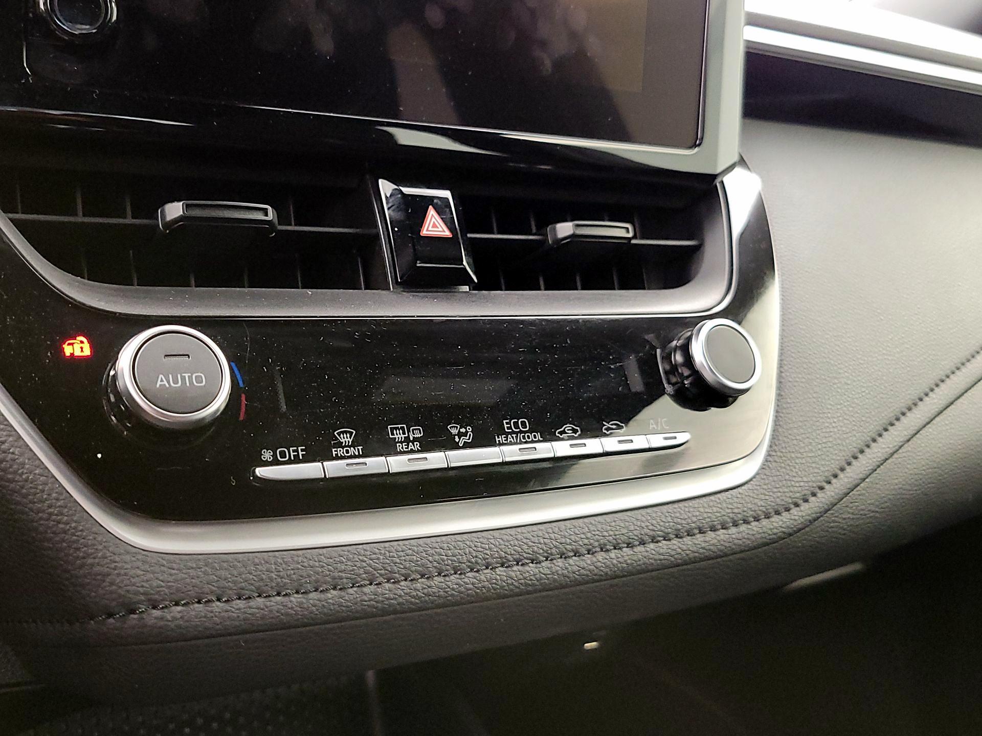 Thumbnail: 2023 Toyota Corolla - 16