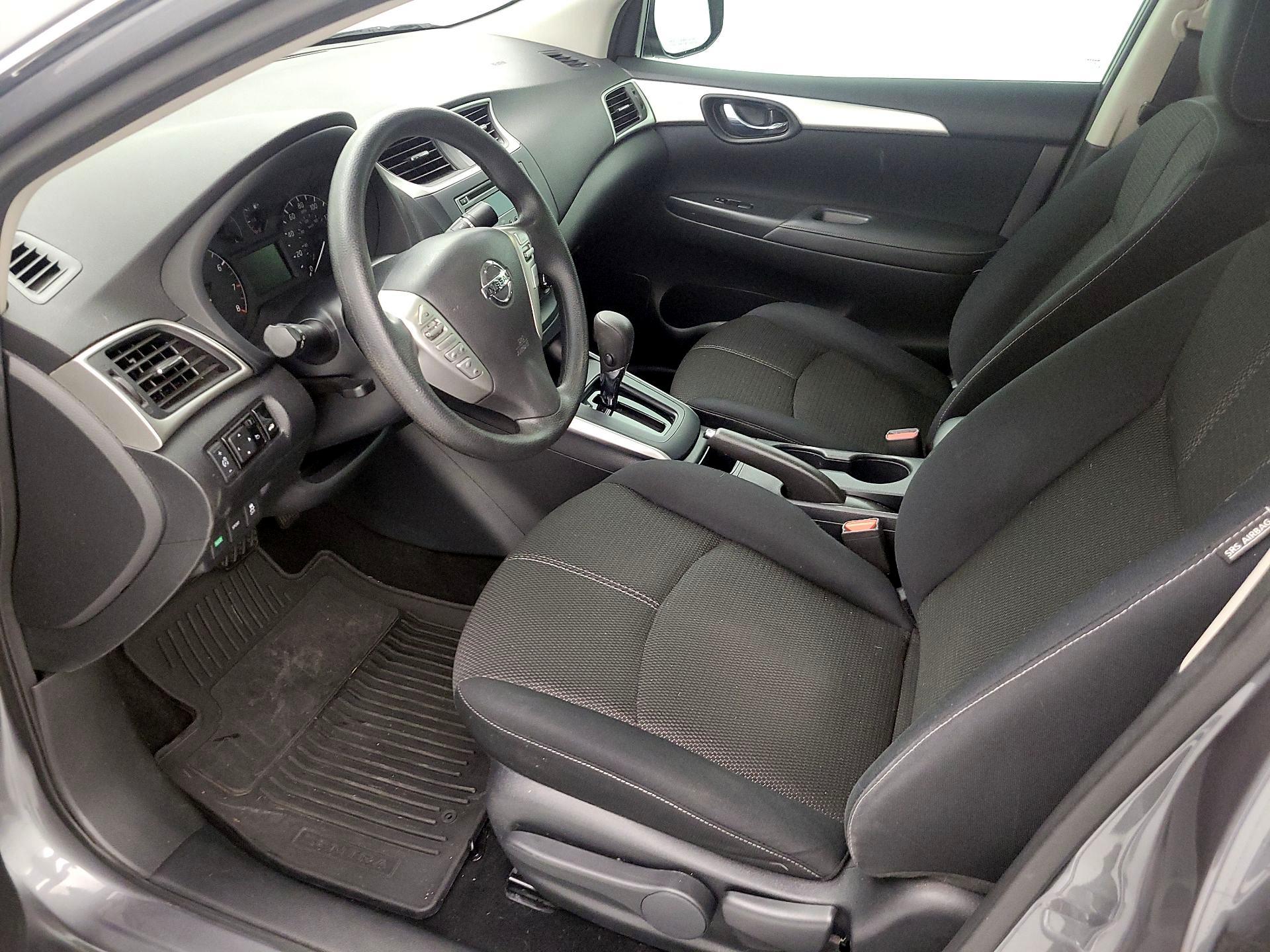 Thumbnail: 2017 Nissan Sentra - 11