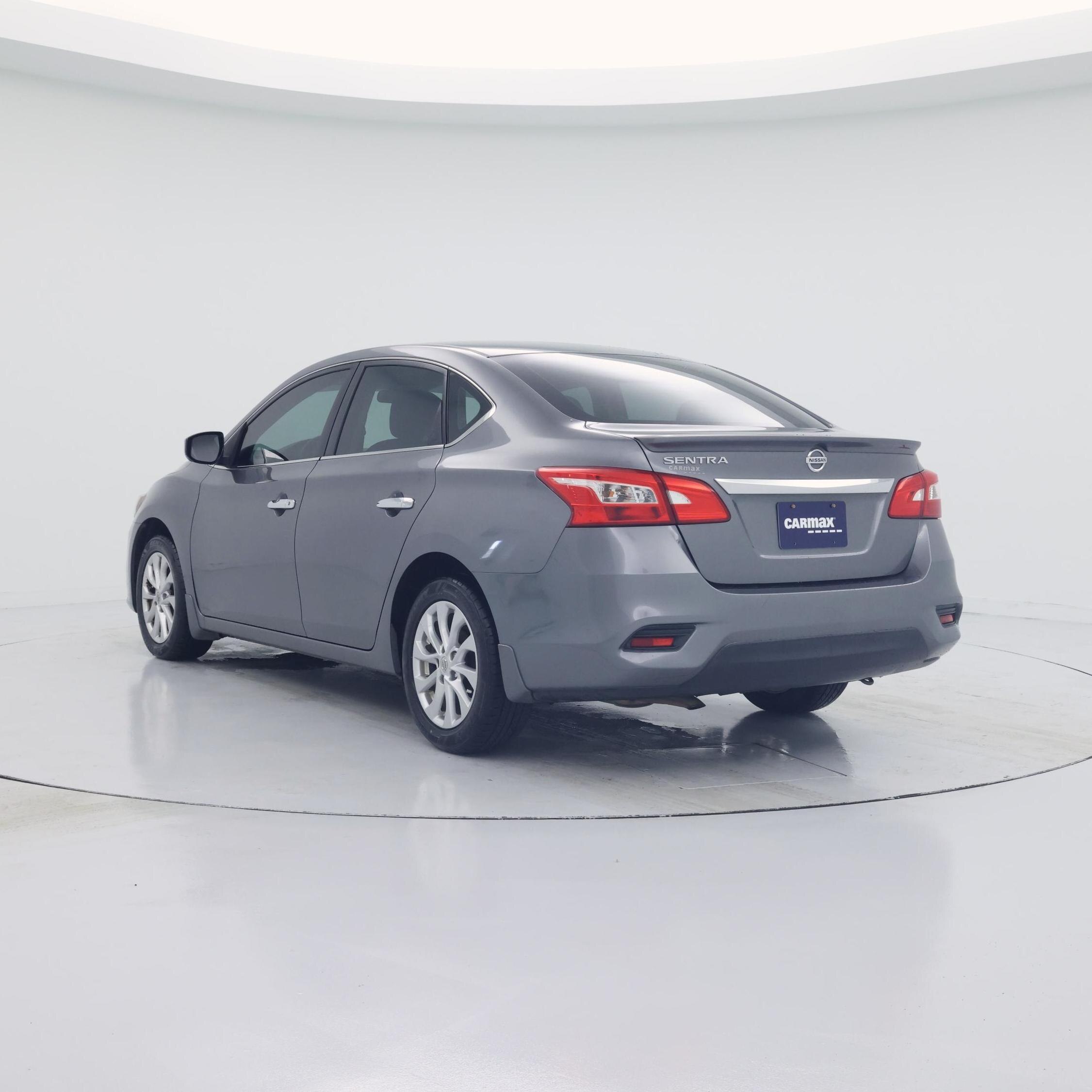 Thumbnail: 2017 Nissan Sentra - 2