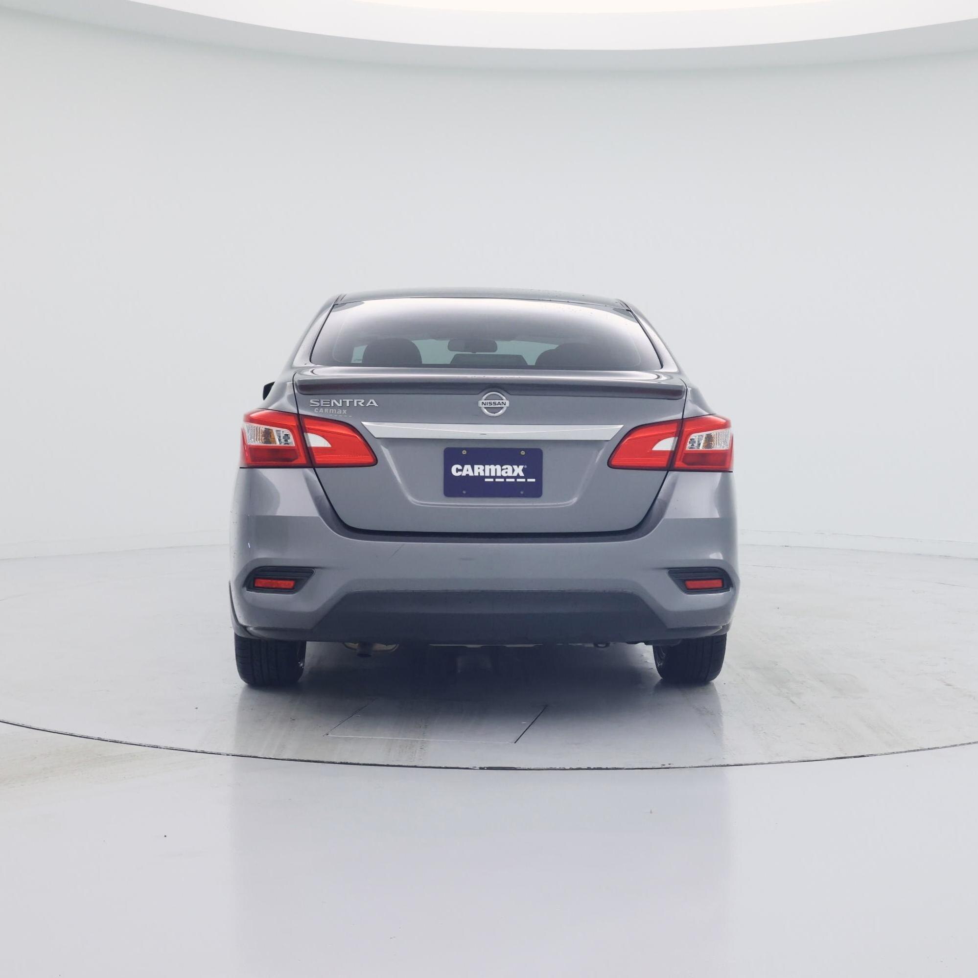 Thumbnail: 2017 Nissan Sentra - 6