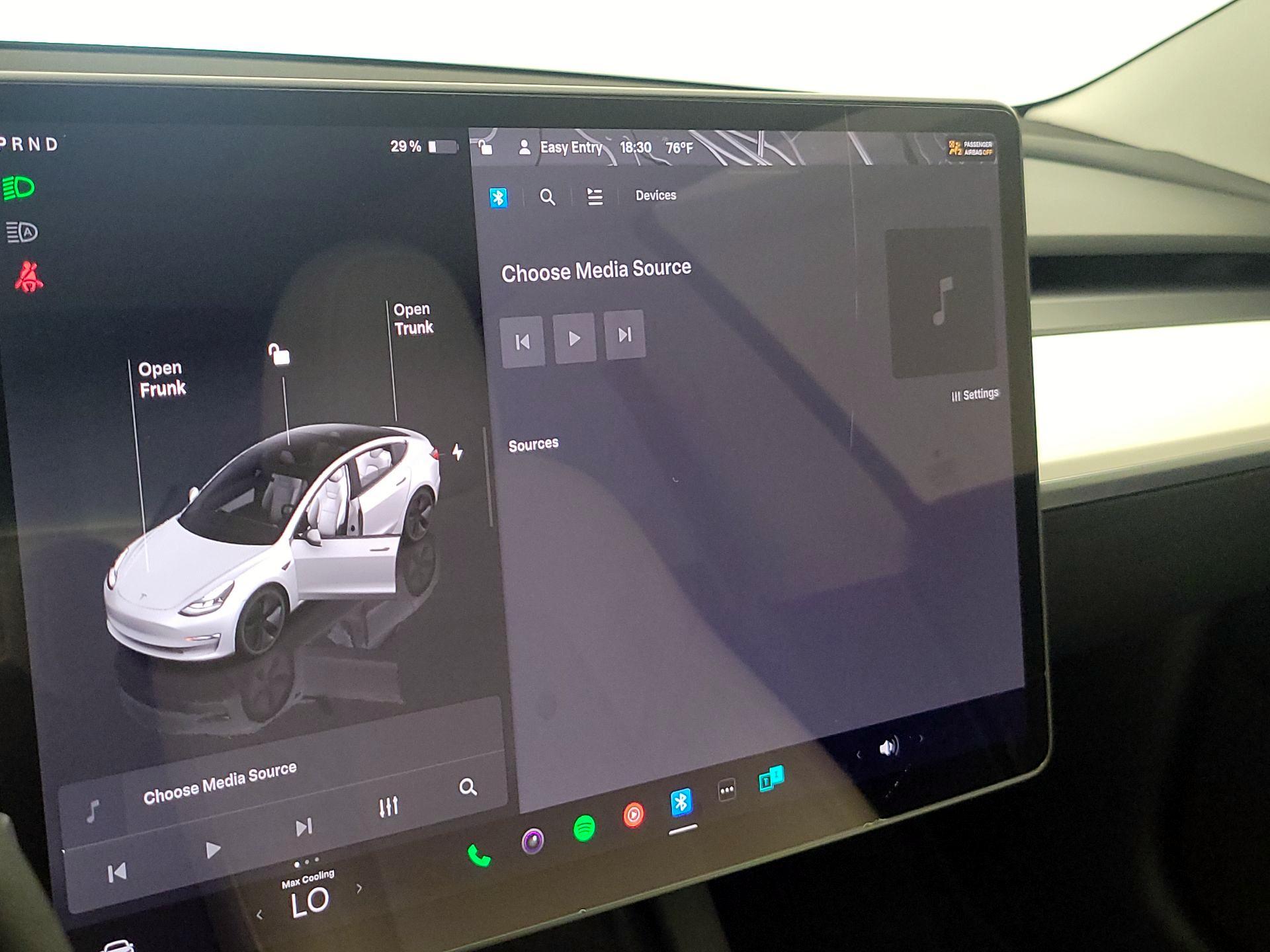 Thumbnail: 2023 Tesla Model 3 - 15