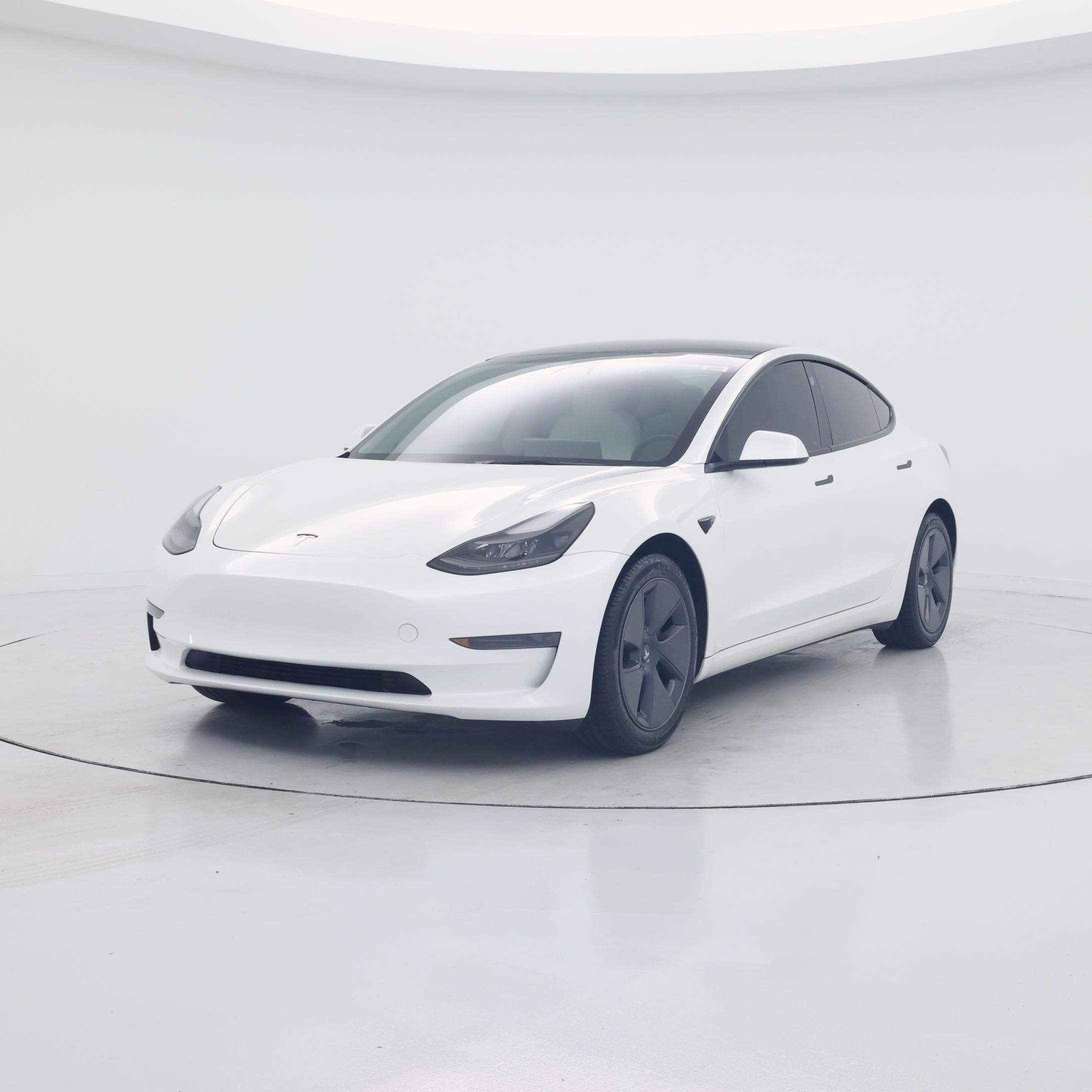 Thumbnail: 2023 Tesla Model 3 - 4