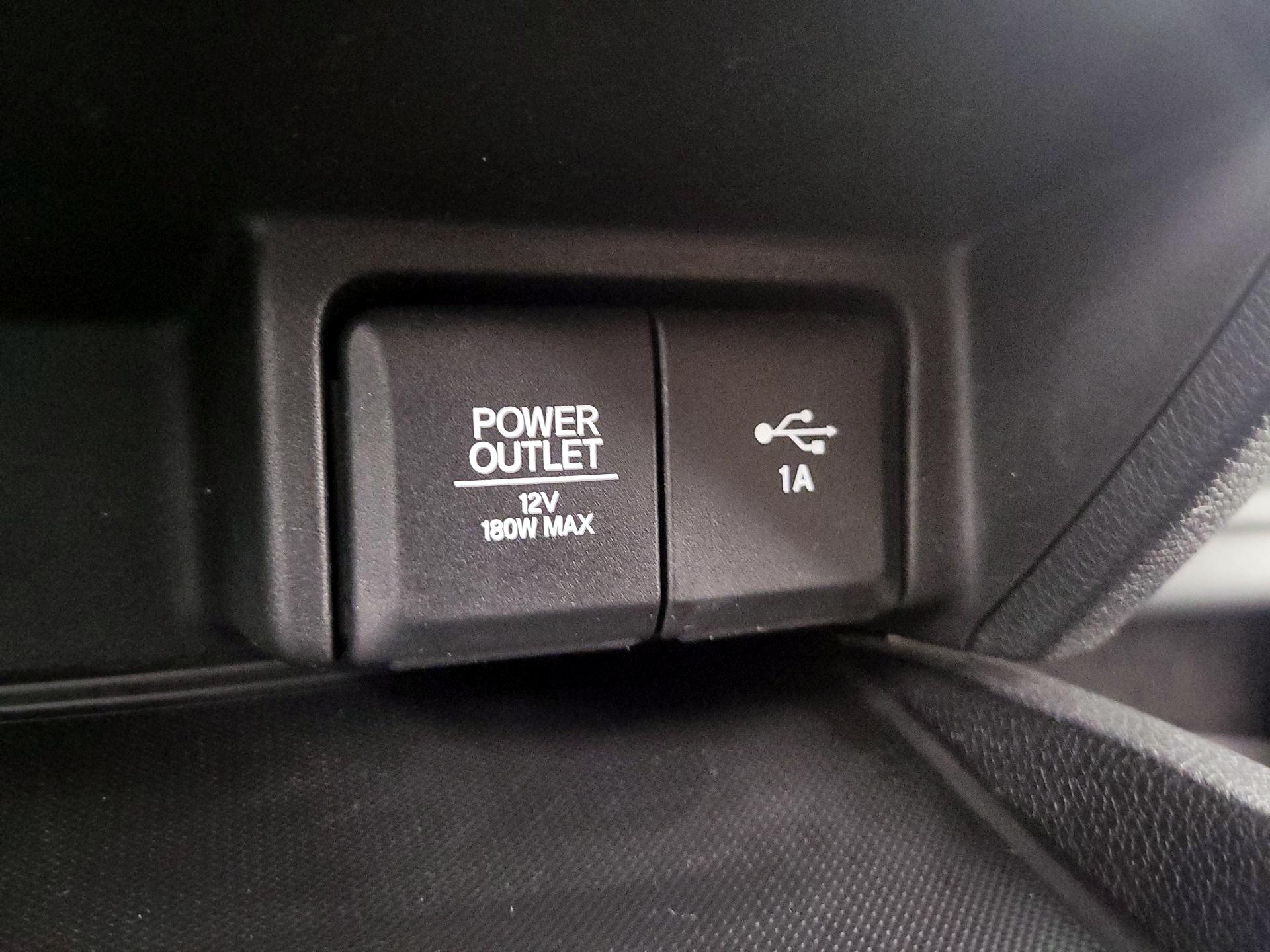 Thumbnail: 2019 Honda Pilot - 18