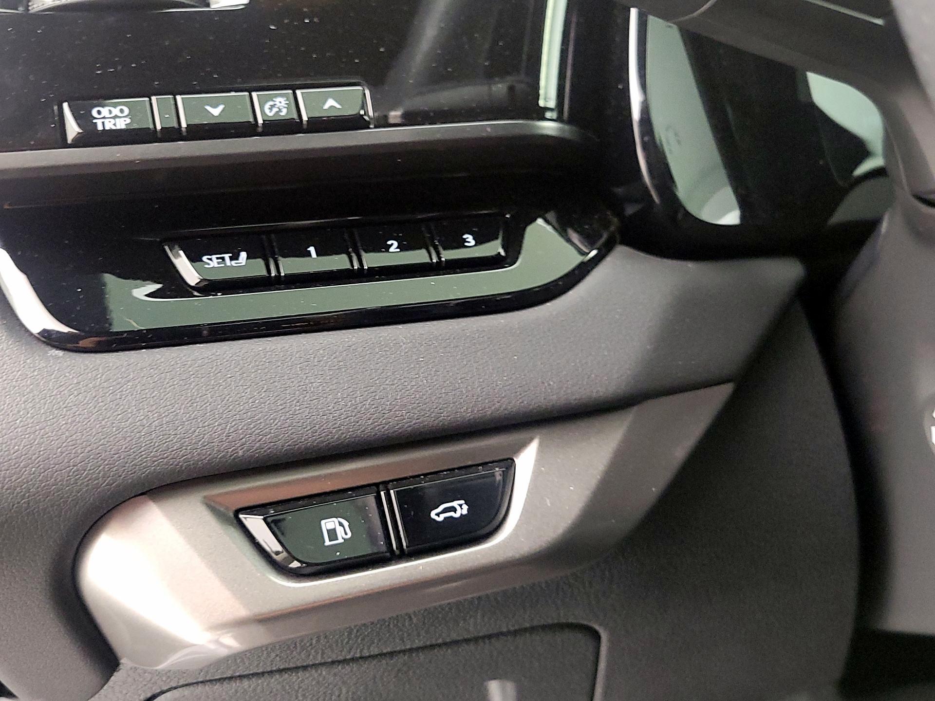 Thumbnail: 2023 Lexus RX - 13