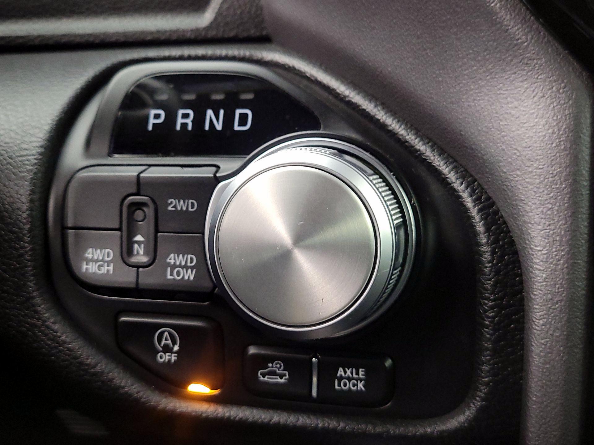 Thumbnail: 2024 RAM 1500 - 18