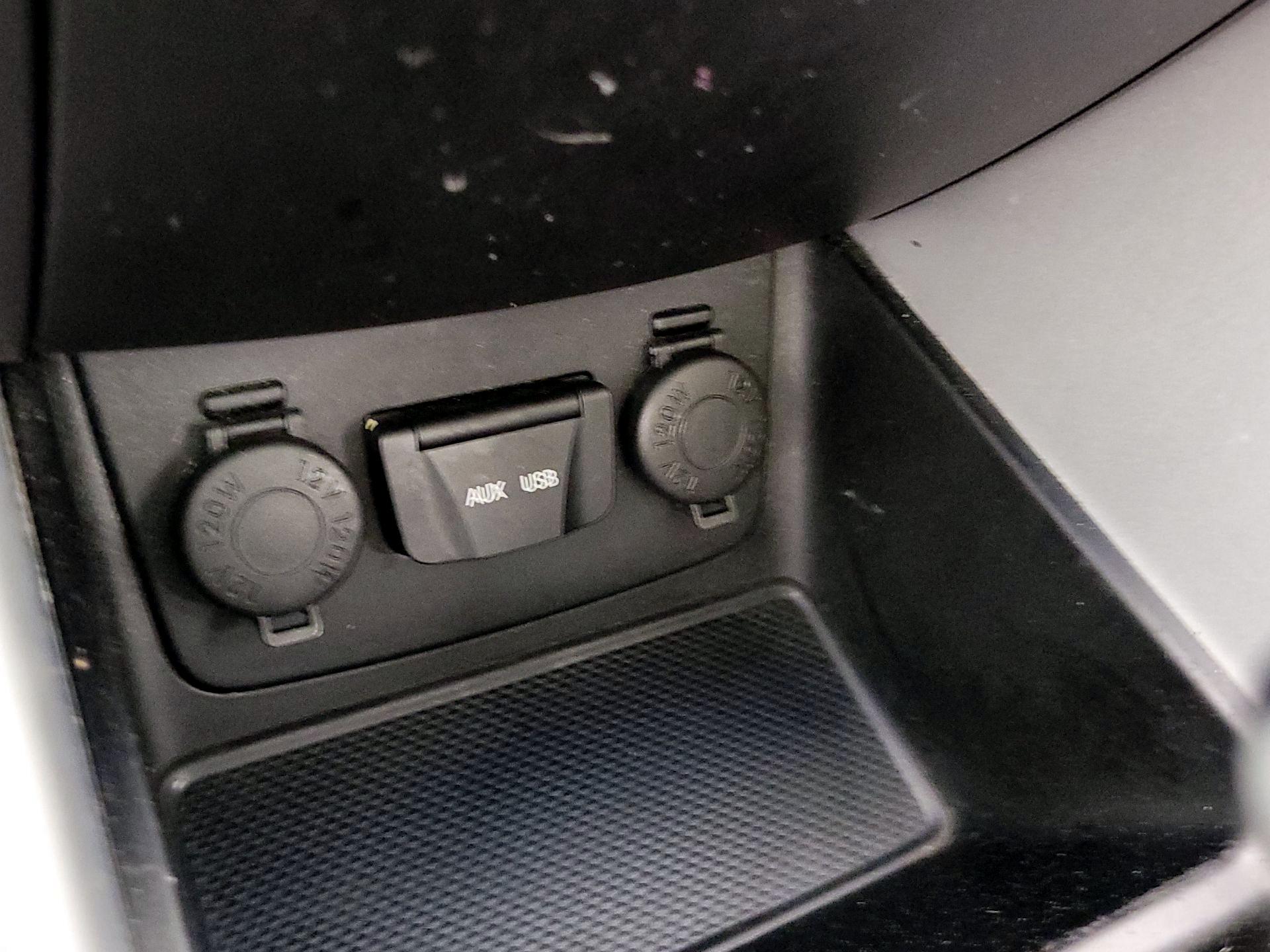 Thumbnail: 2014 Hyundai Sonata - 19