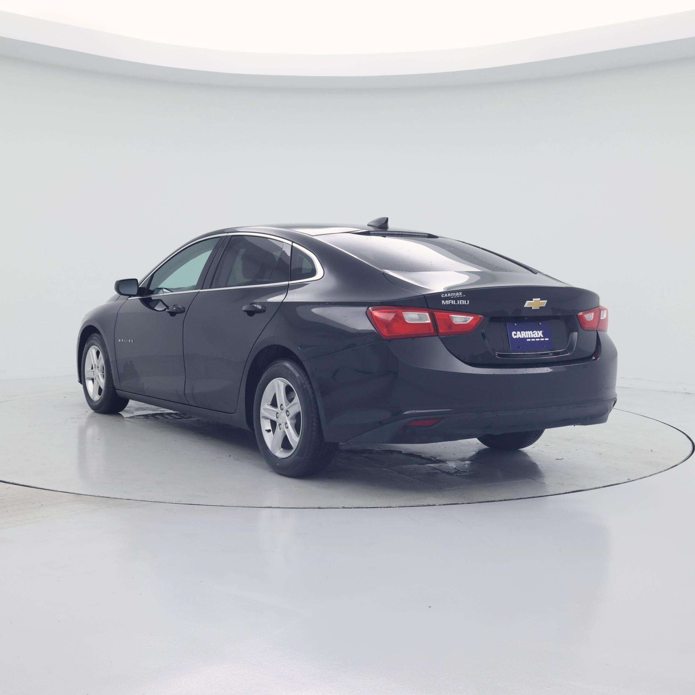 Thumbnail: 2021 Chevrolet Malibu - 2