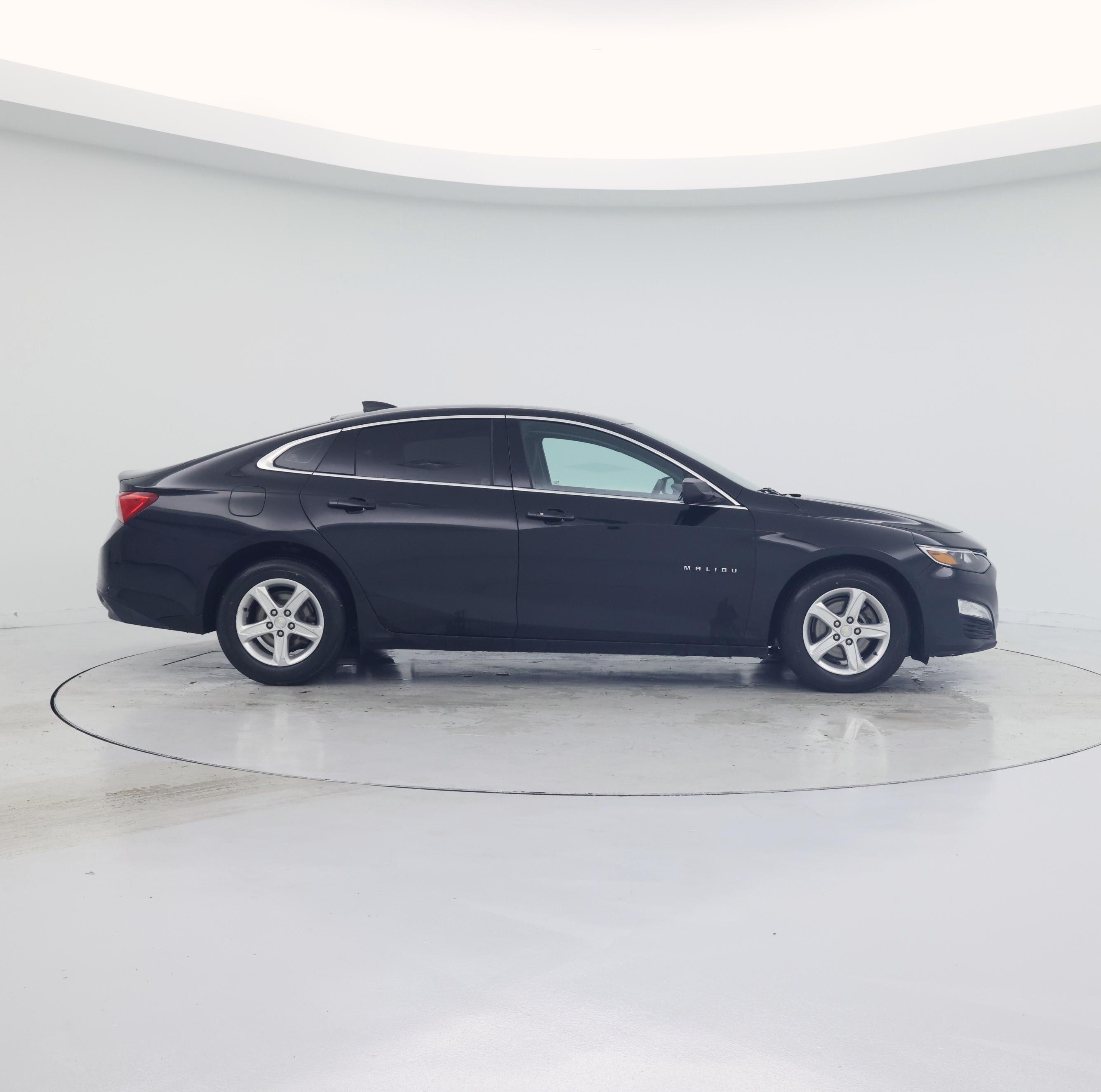 Thumbnail: 2021 Chevrolet Malibu - 7