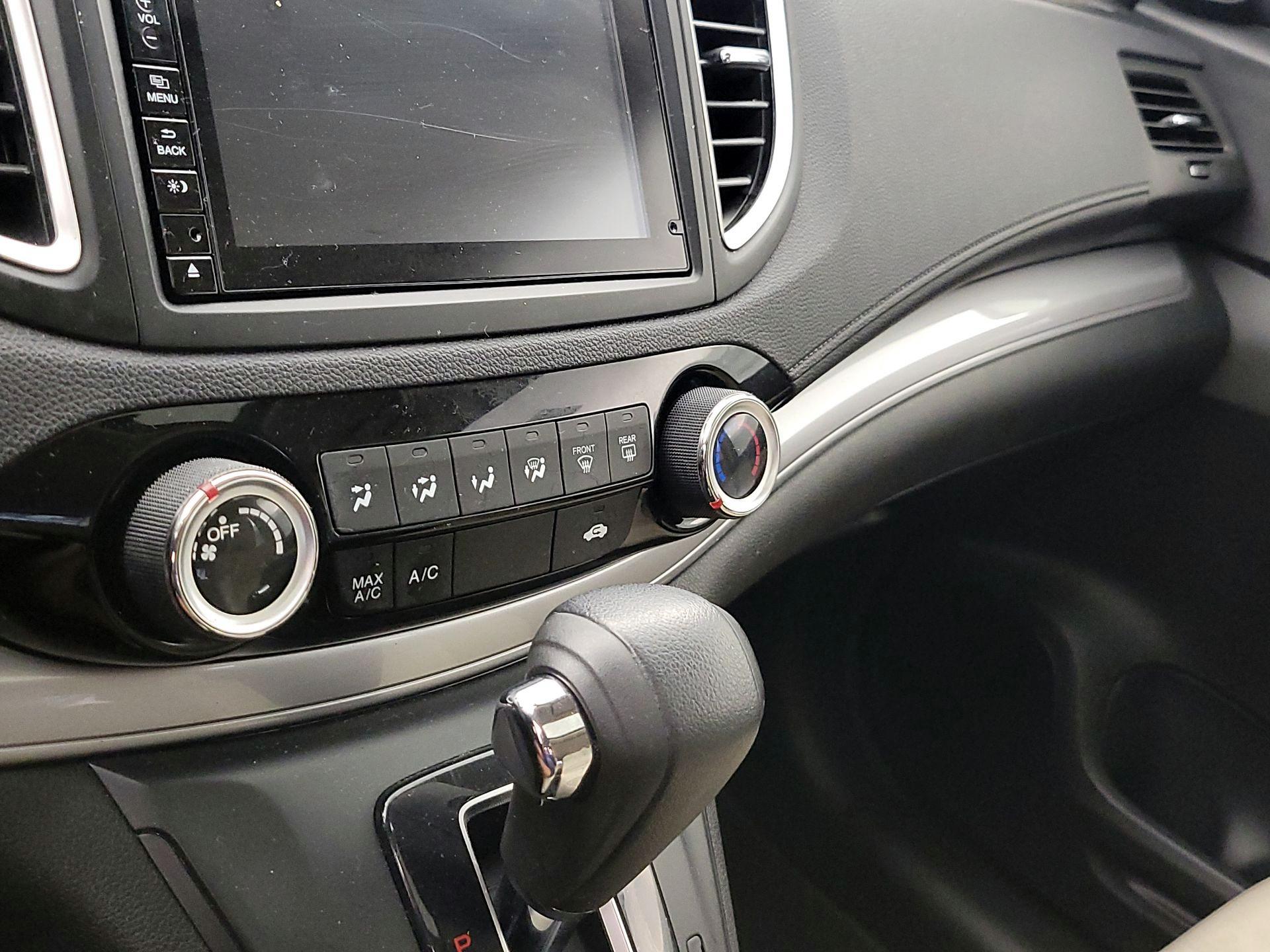 Thumbnail: 2015 Honda CR-V - 16