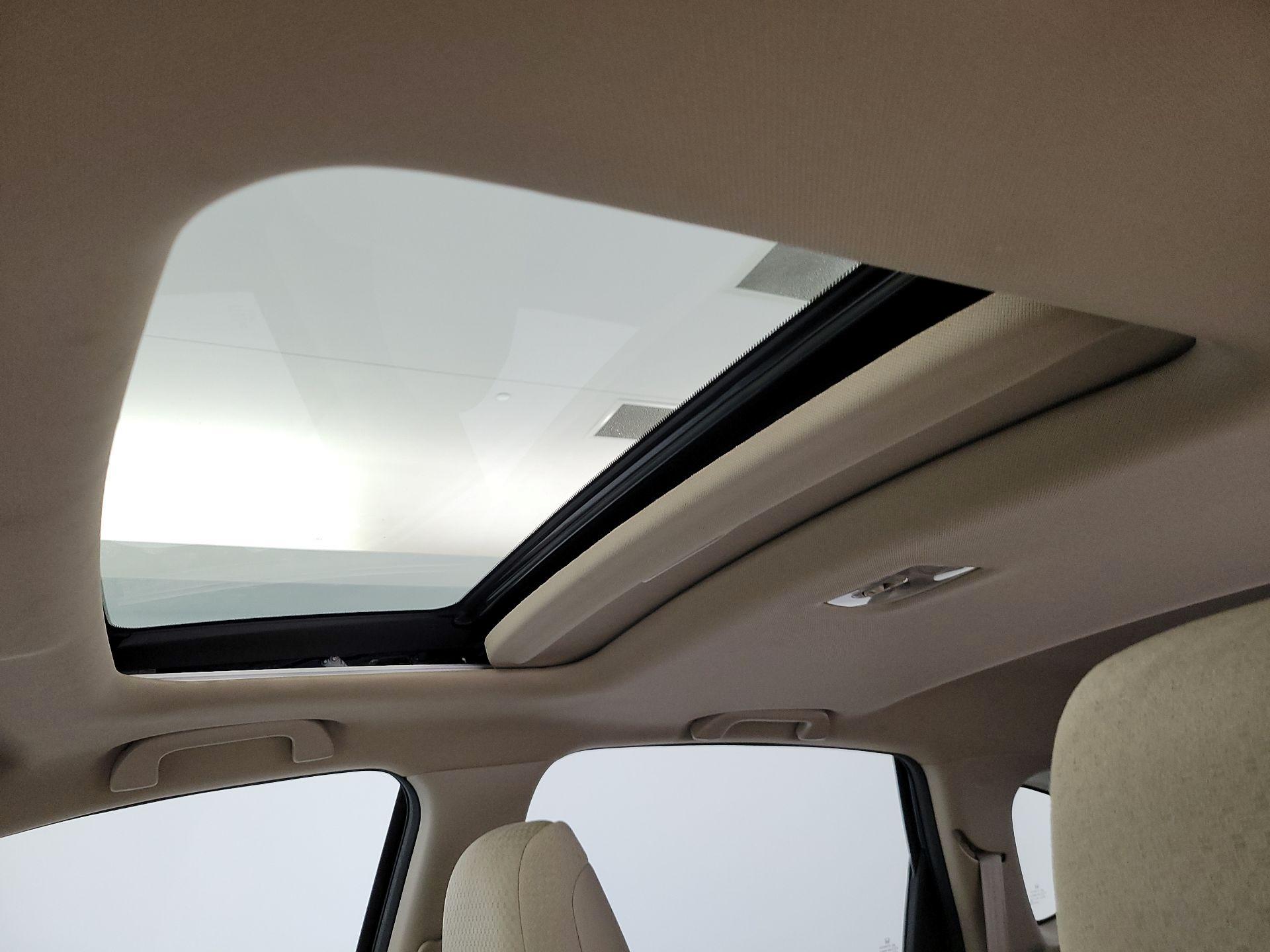 Thumbnail: 2015 Honda CR-V - 19