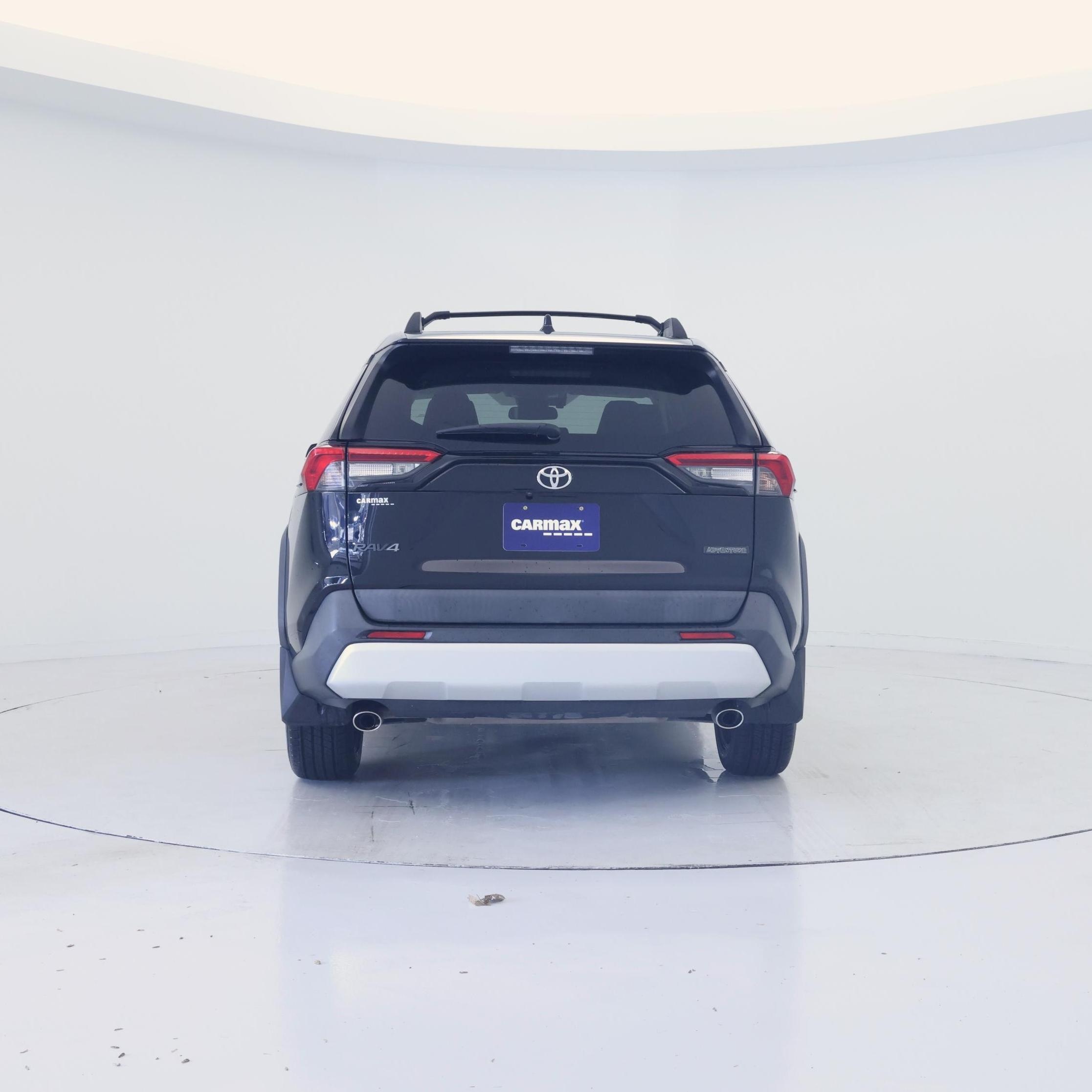 Thumbnail: 2019 Toyota RAV4 - 6