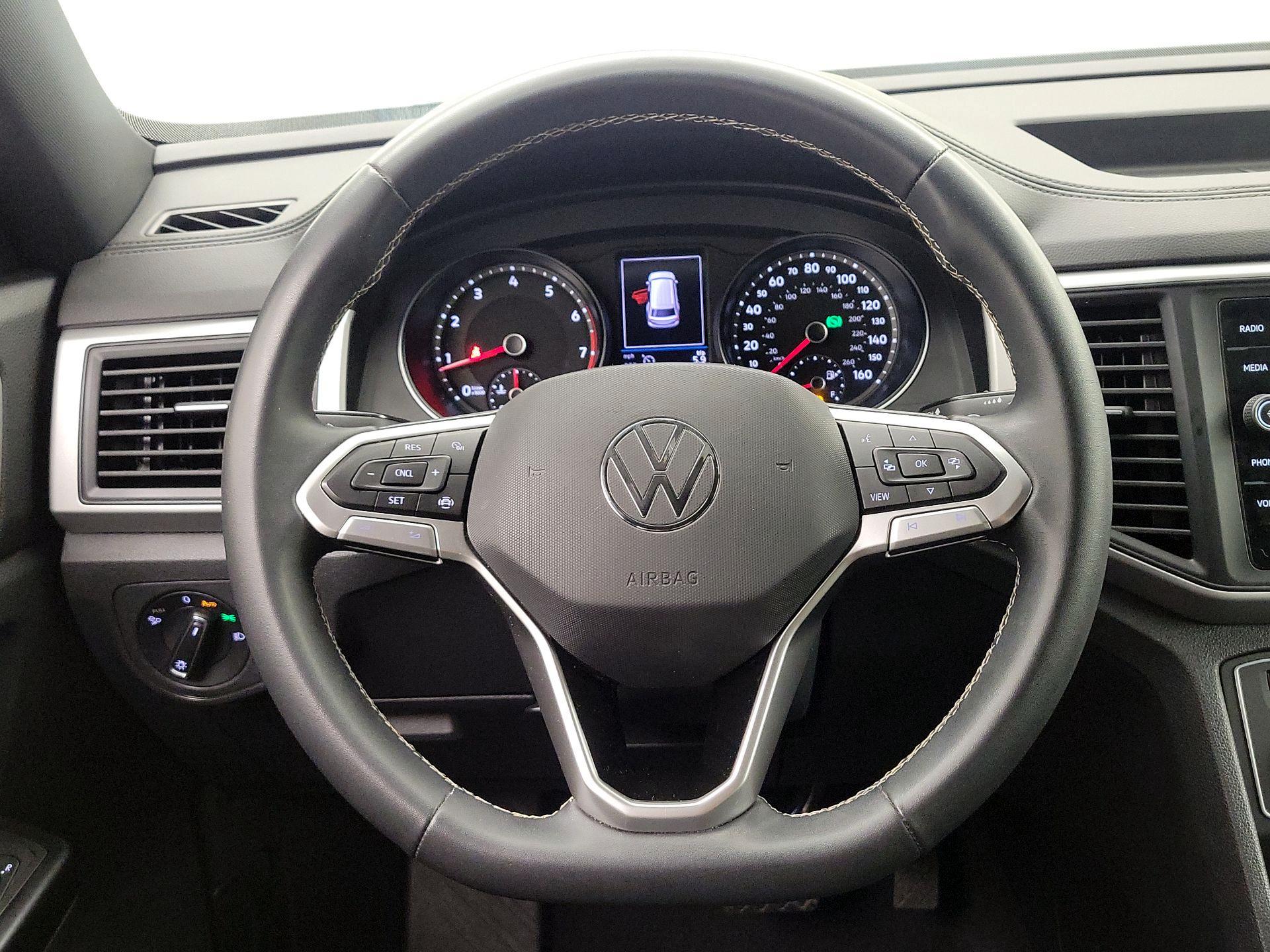 Thumbnail: 2021 Volkswagen Atlas - 10