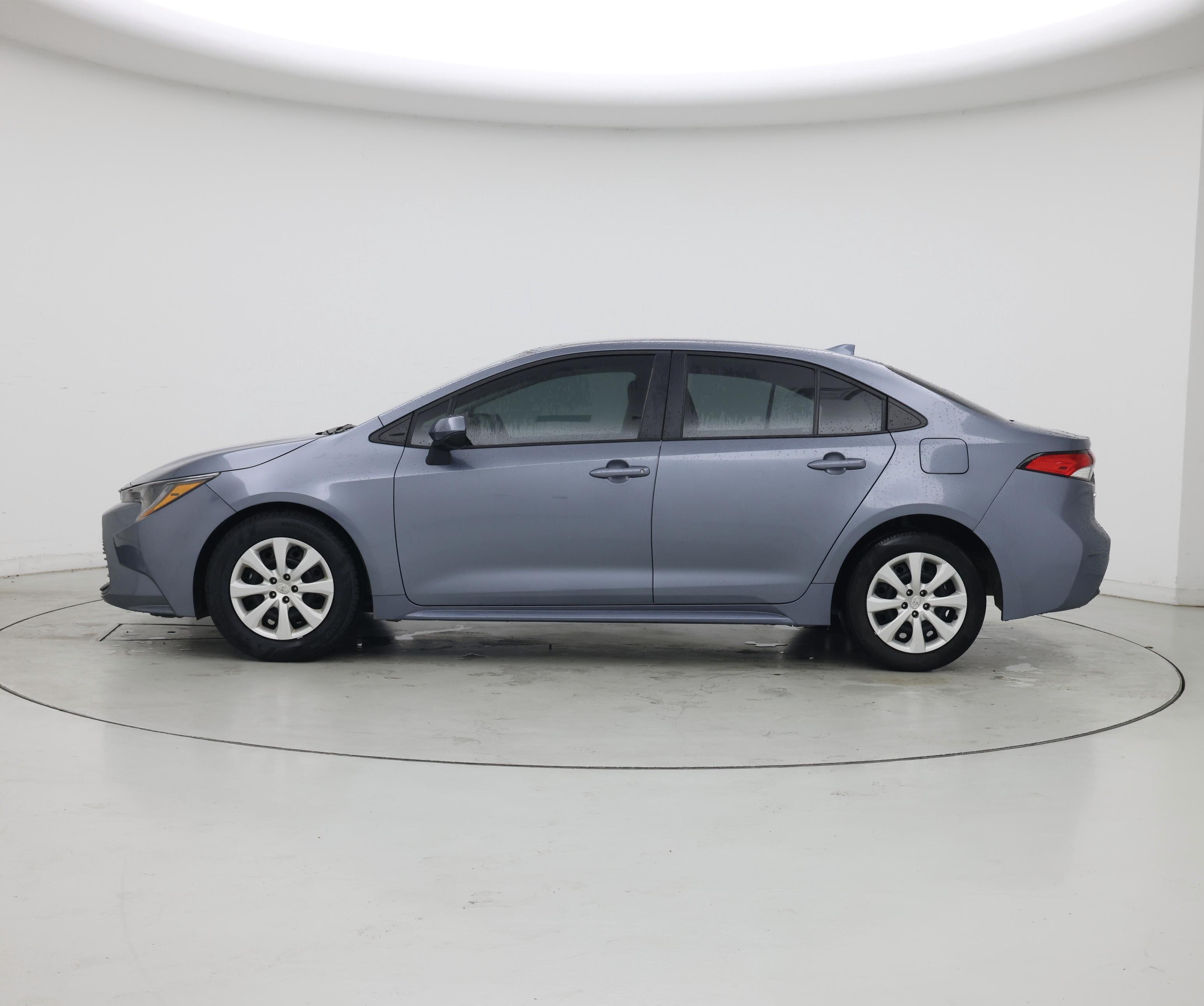 Thumbnail: 2024 Toyota Corolla - 3
