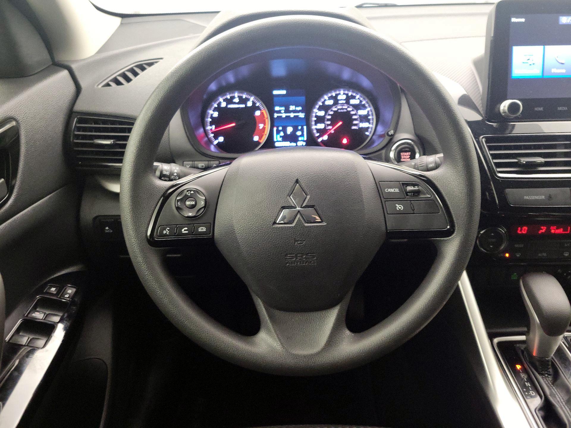 Thumbnail: 2024 Mitsubishi Eclipse Cross - 10