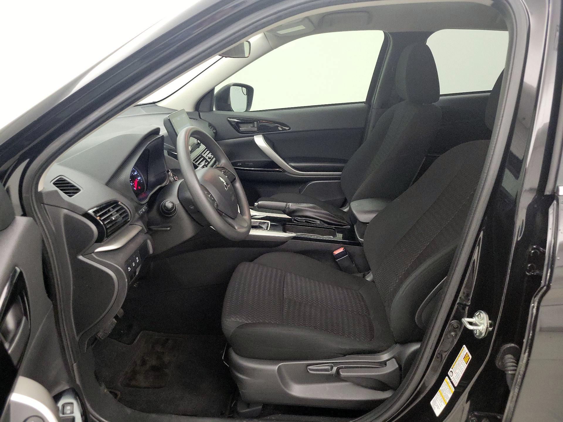 Thumbnail: 2024 Mitsubishi Eclipse Cross - 11