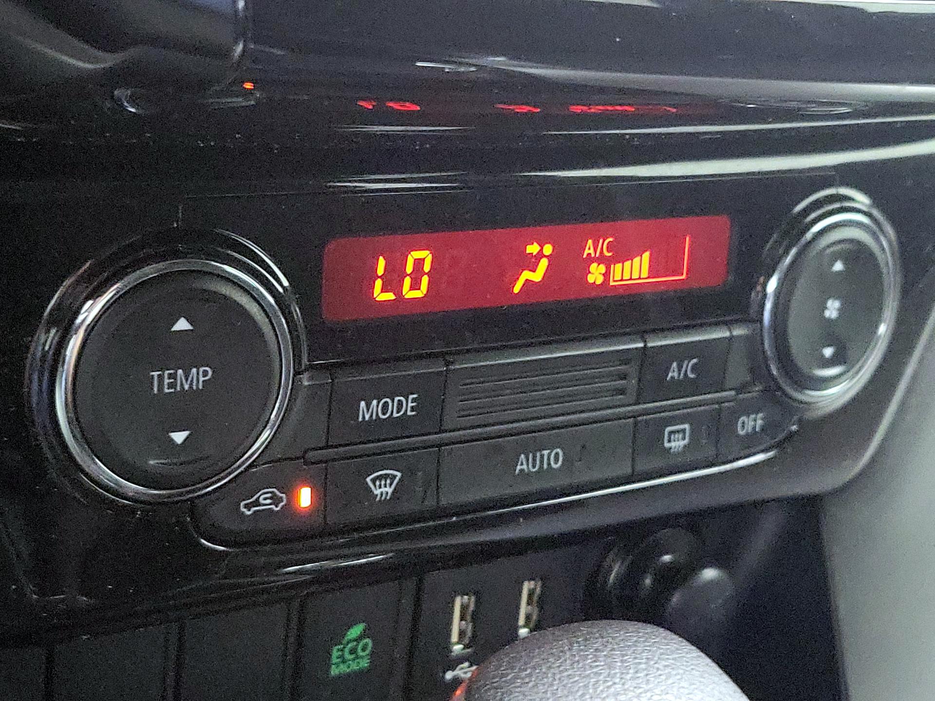 Thumbnail: 2024 Mitsubishi Eclipse Cross - 16