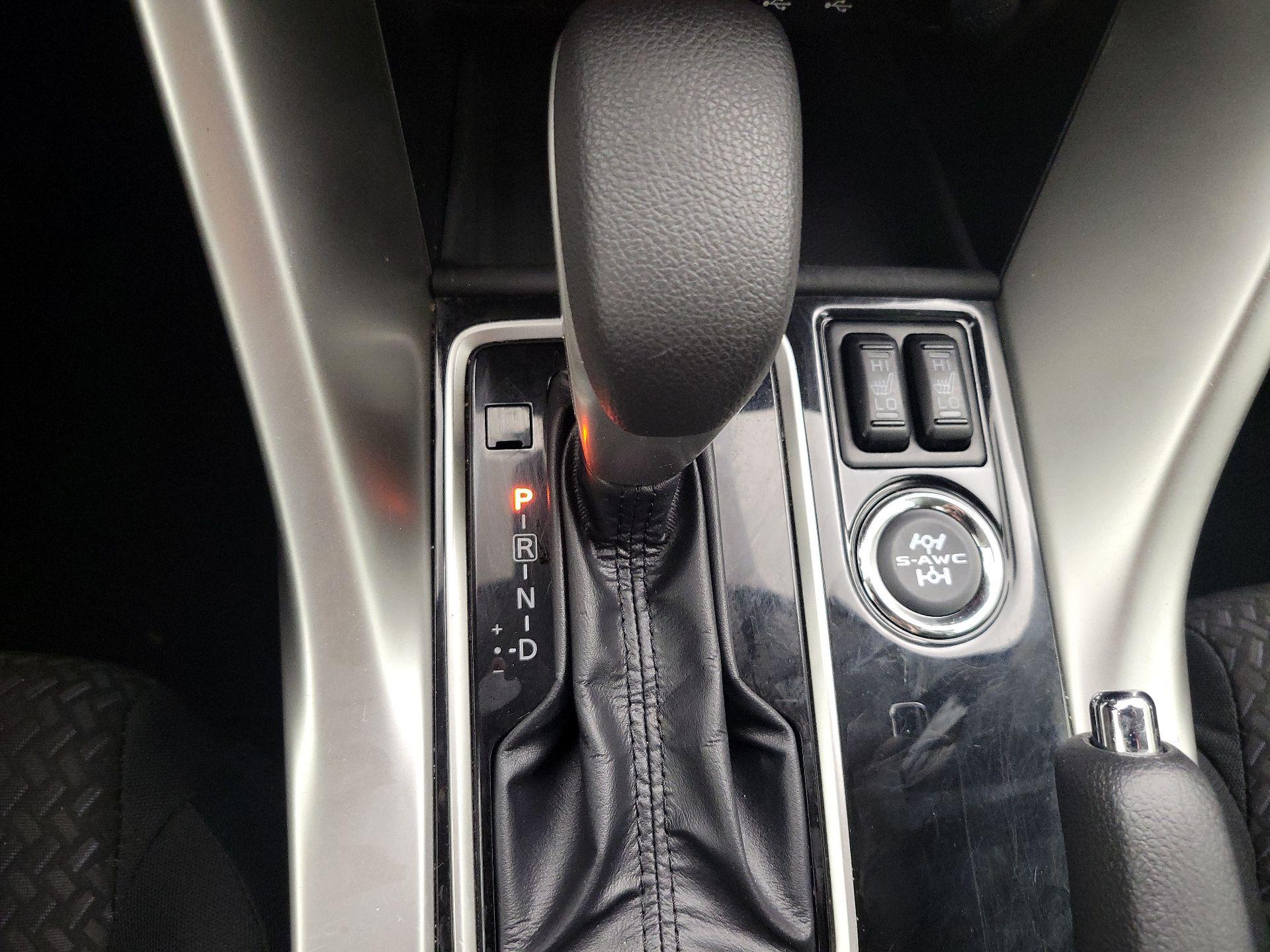 Thumbnail: 2024 Mitsubishi Eclipse Cross - 17