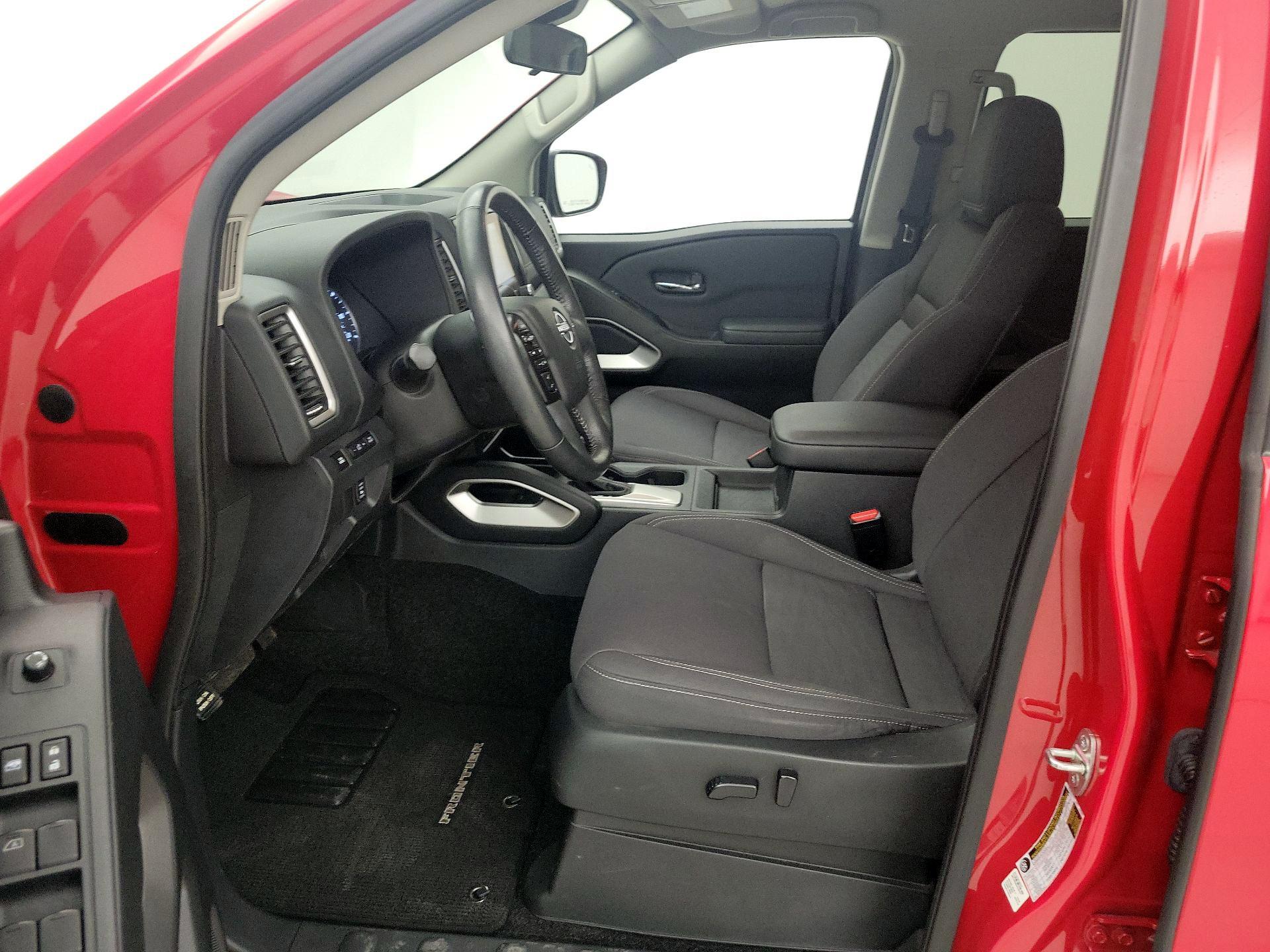 Thumbnail: 2022 Nissan Frontier - 11