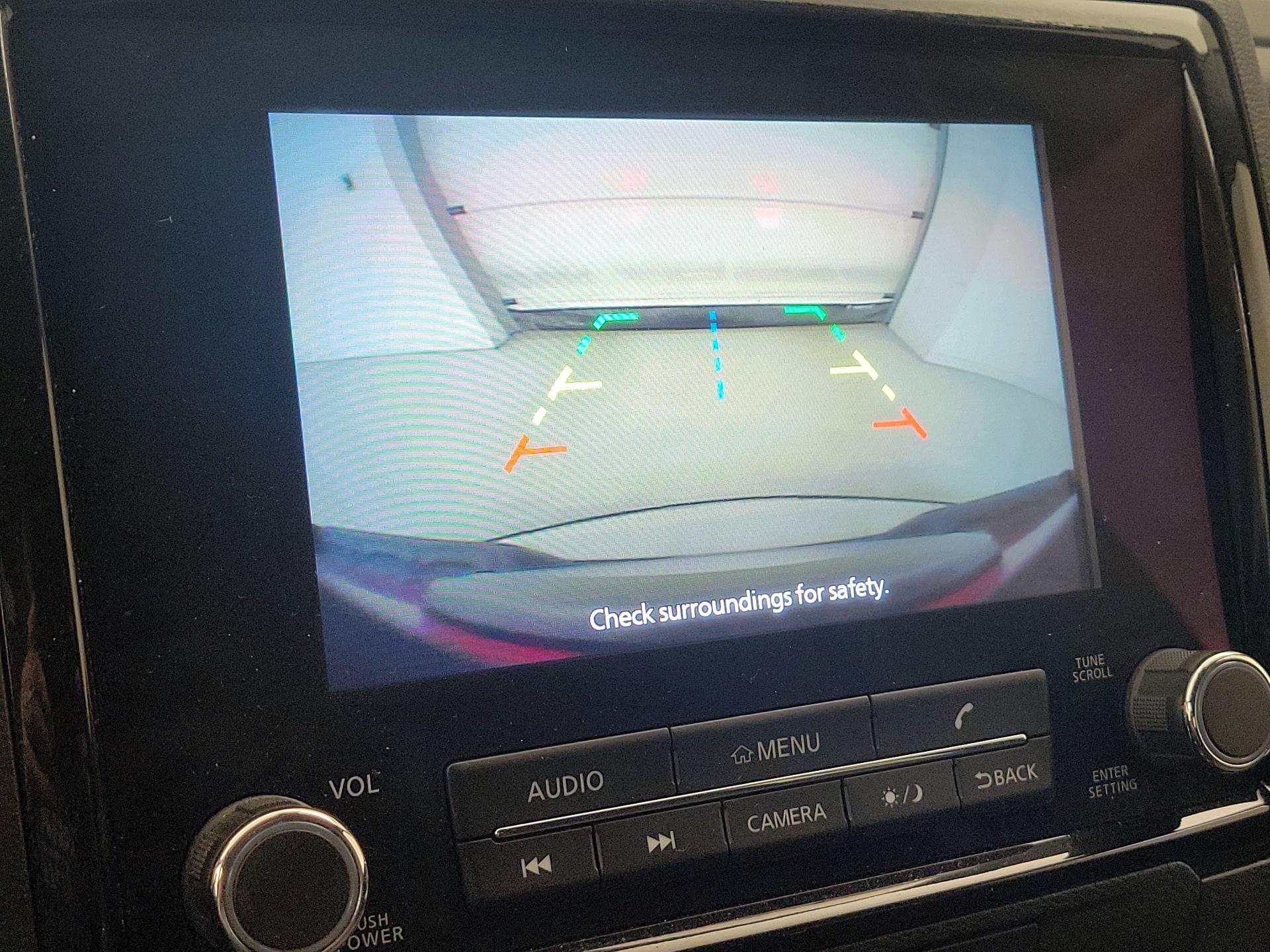 Thumbnail: 2022 Nissan Frontier - 14