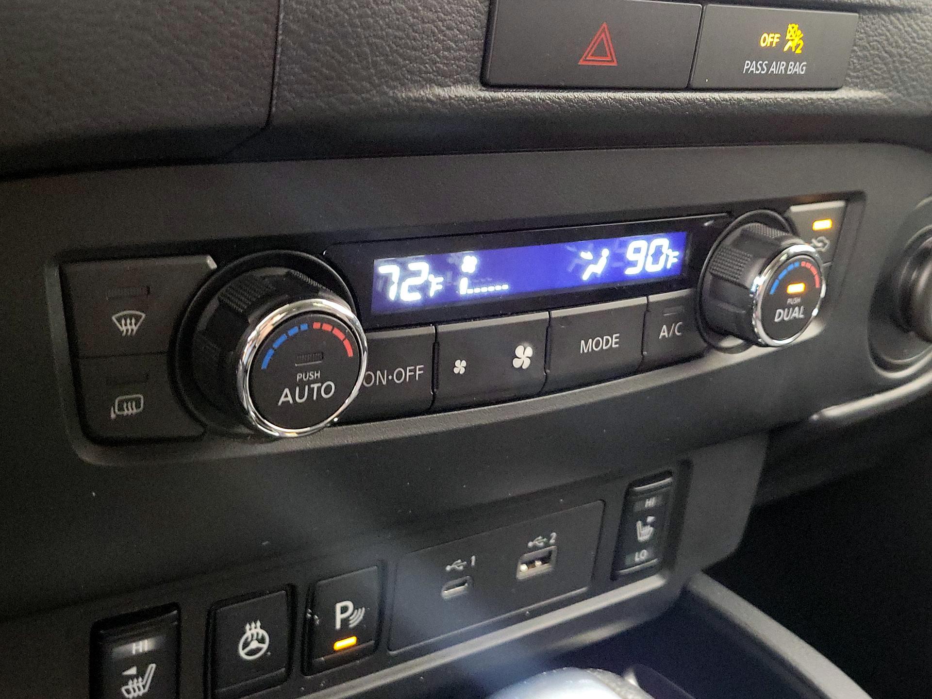 Thumbnail: 2022 Nissan Frontier - 16