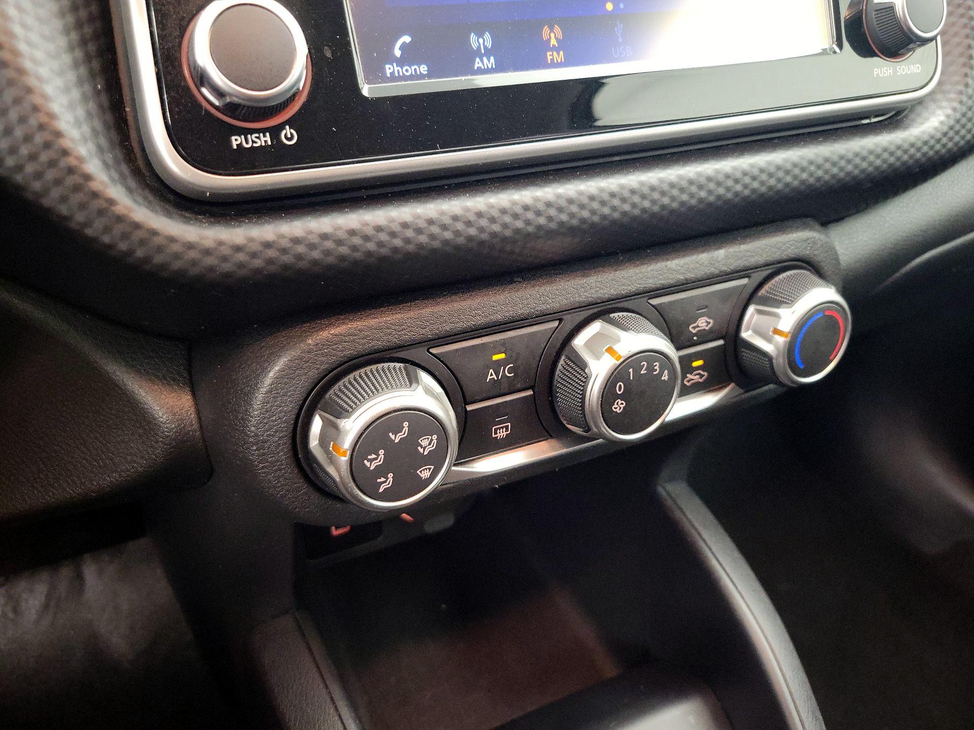 Thumbnail: 2024 Nissan Kicks - 16