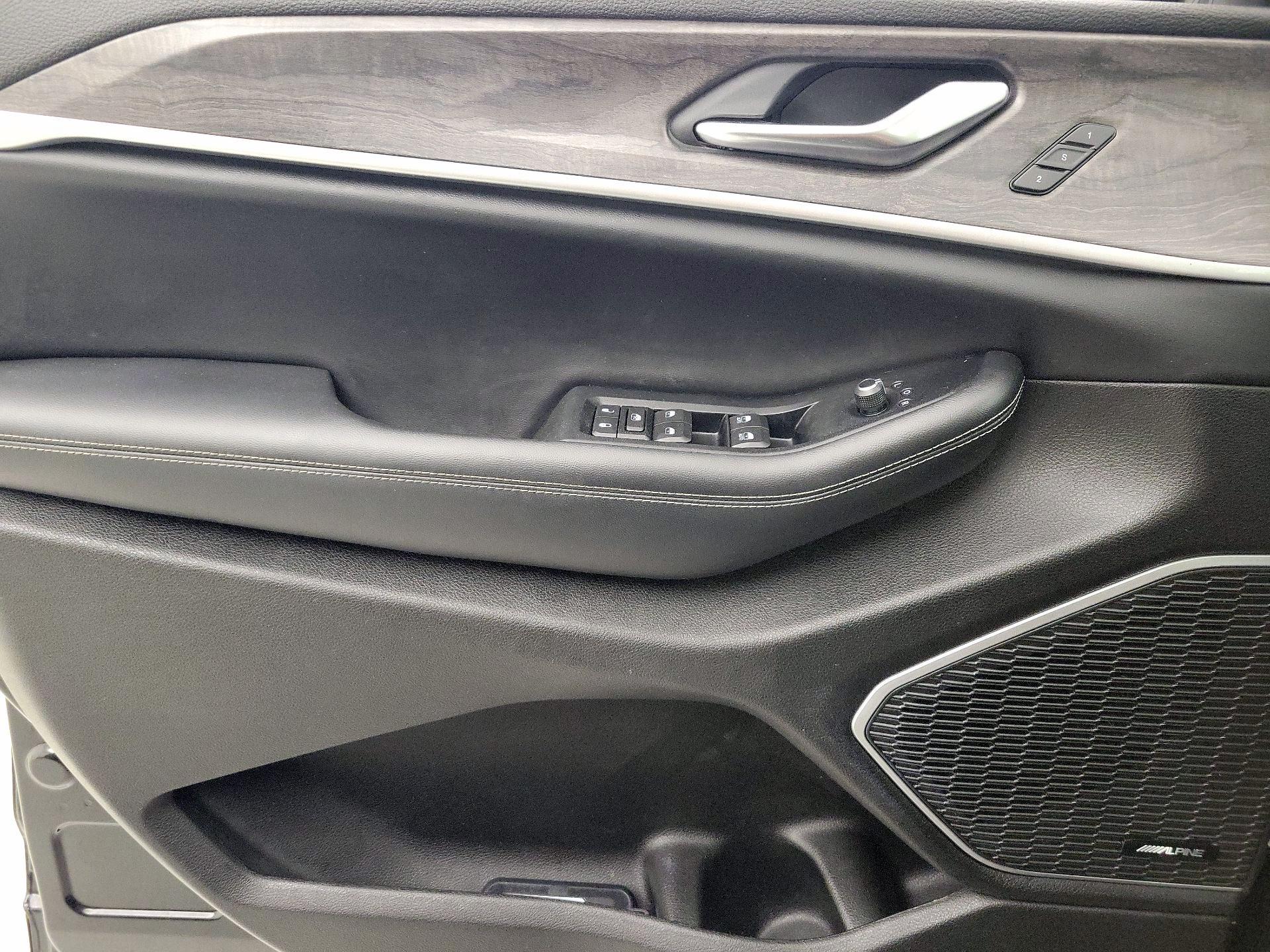 Thumbnail: 2023 Jeep Grand Cherokee - 12