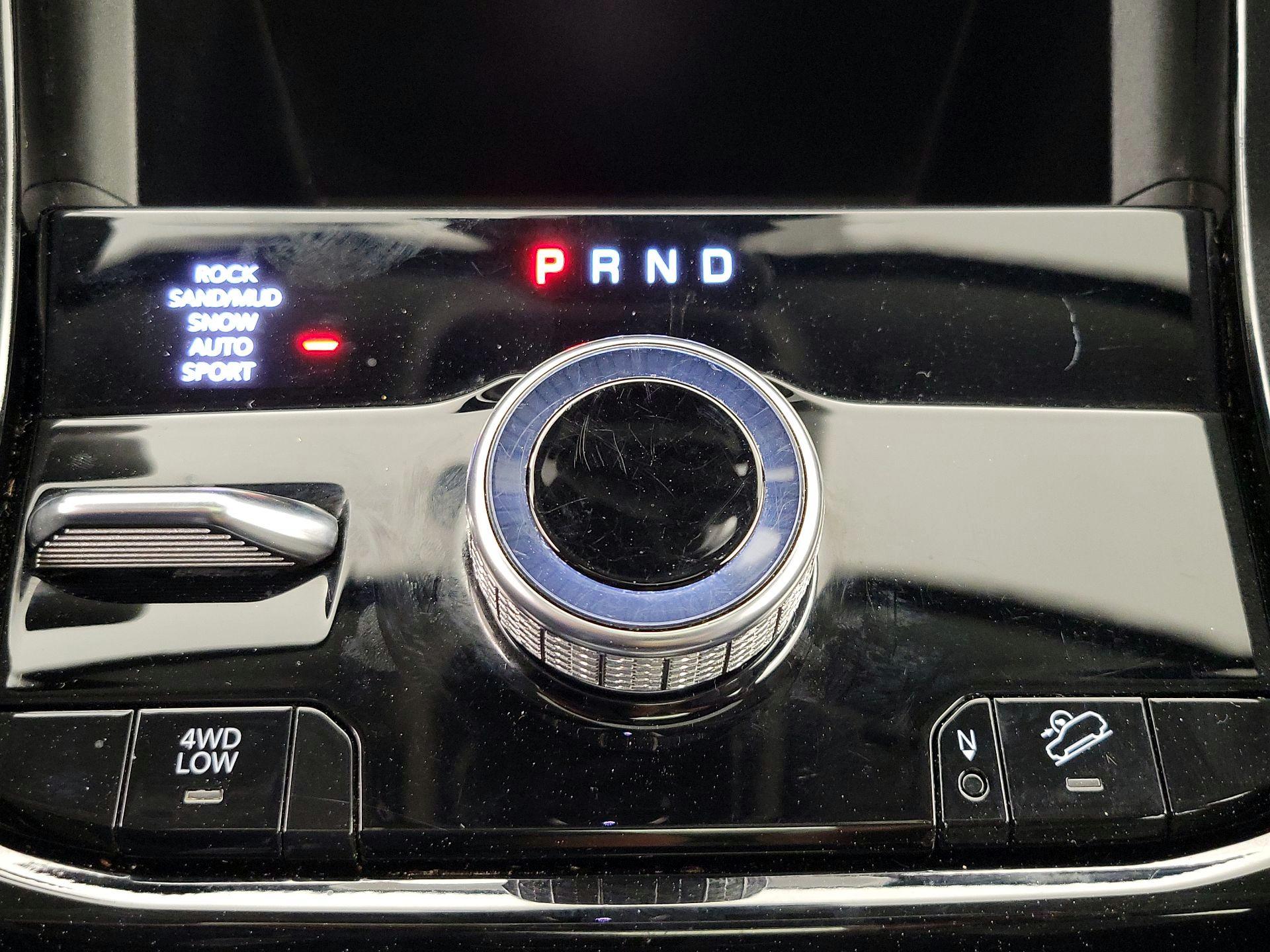 Thumbnail: 2023 Jeep Grand Cherokee - 18