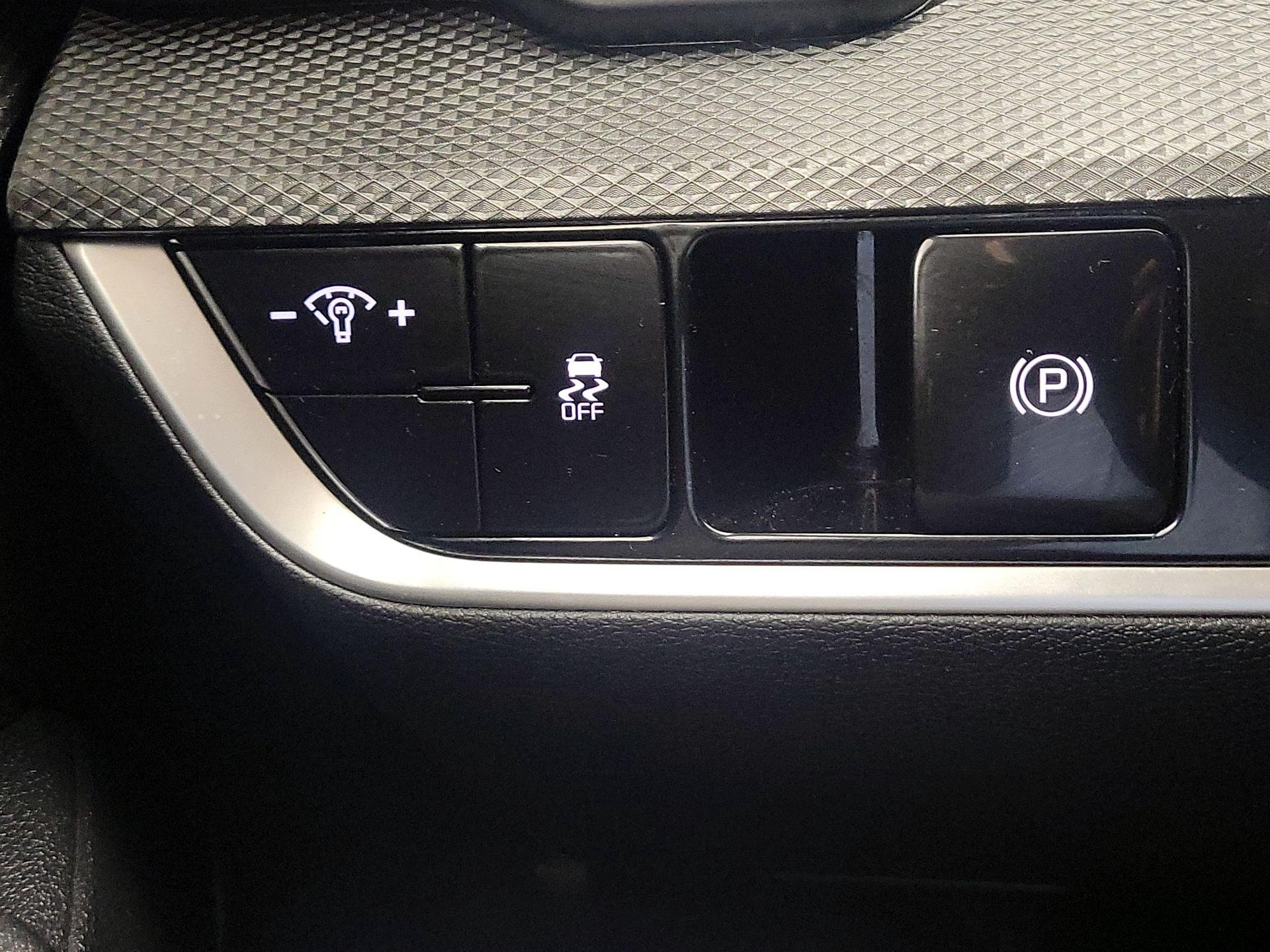 Thumbnail: 2024 Kia Sportage - 13