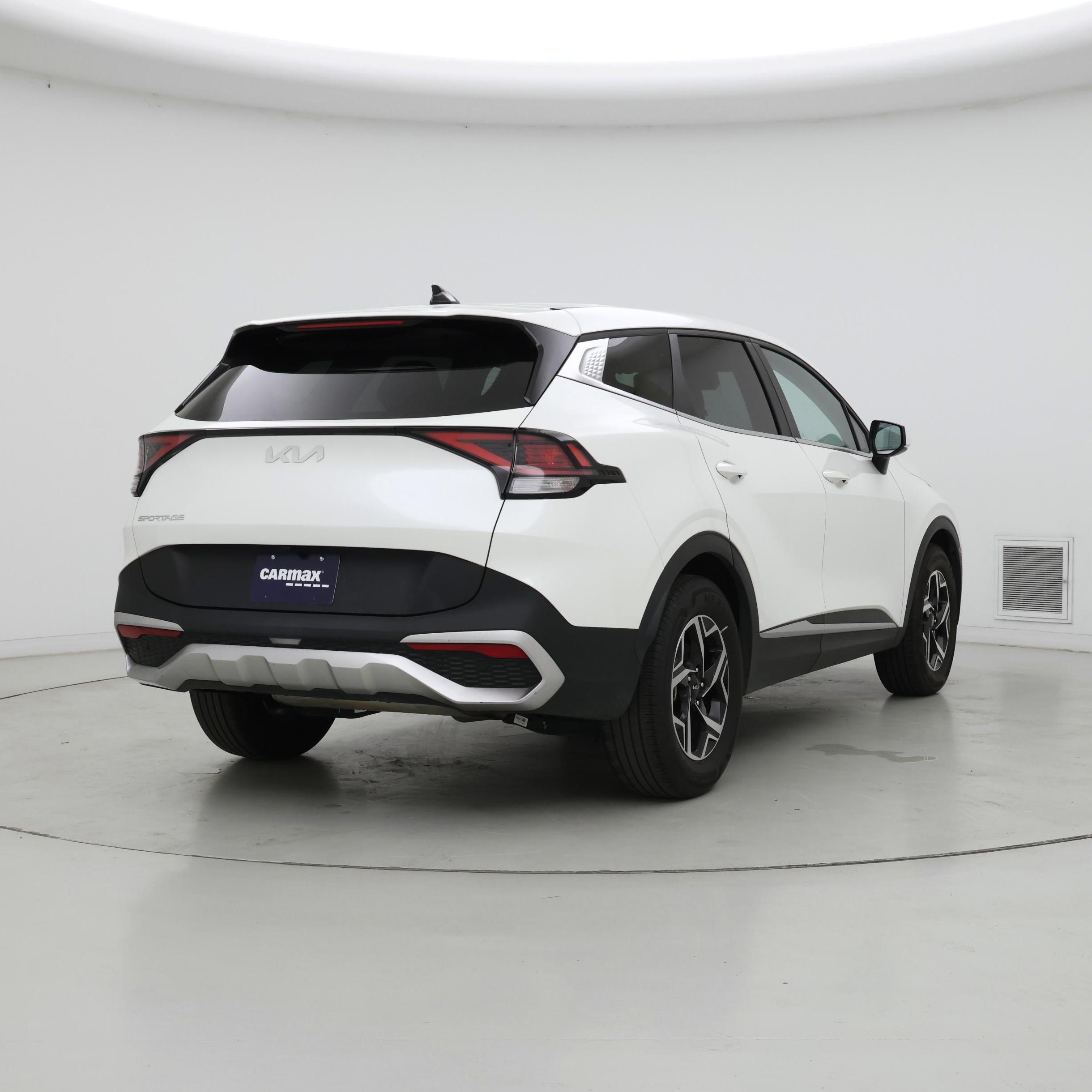 Thumbnail: 2024 Kia Sportage - 8