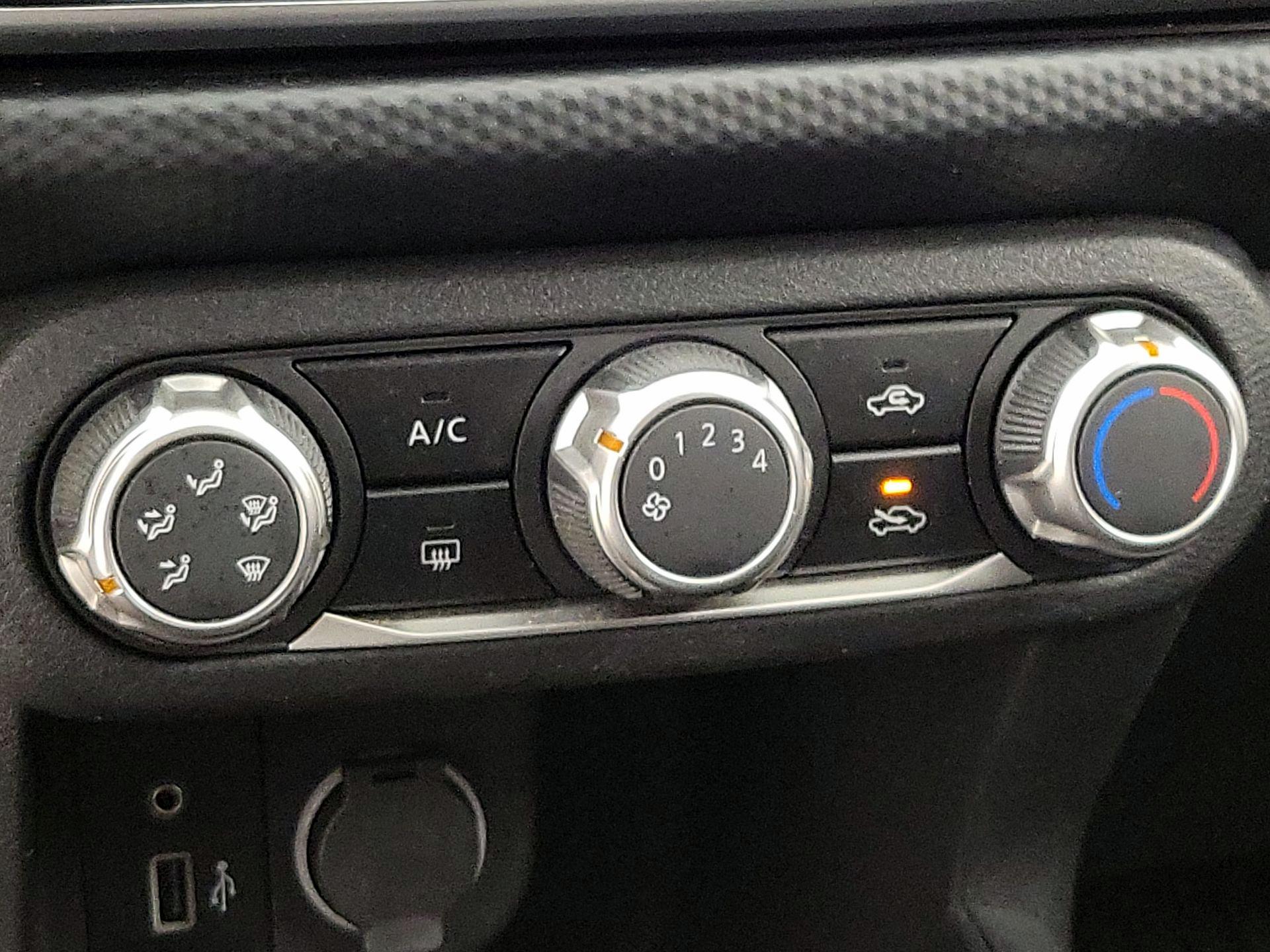 Thumbnail: 2024 Nissan Kicks - 16