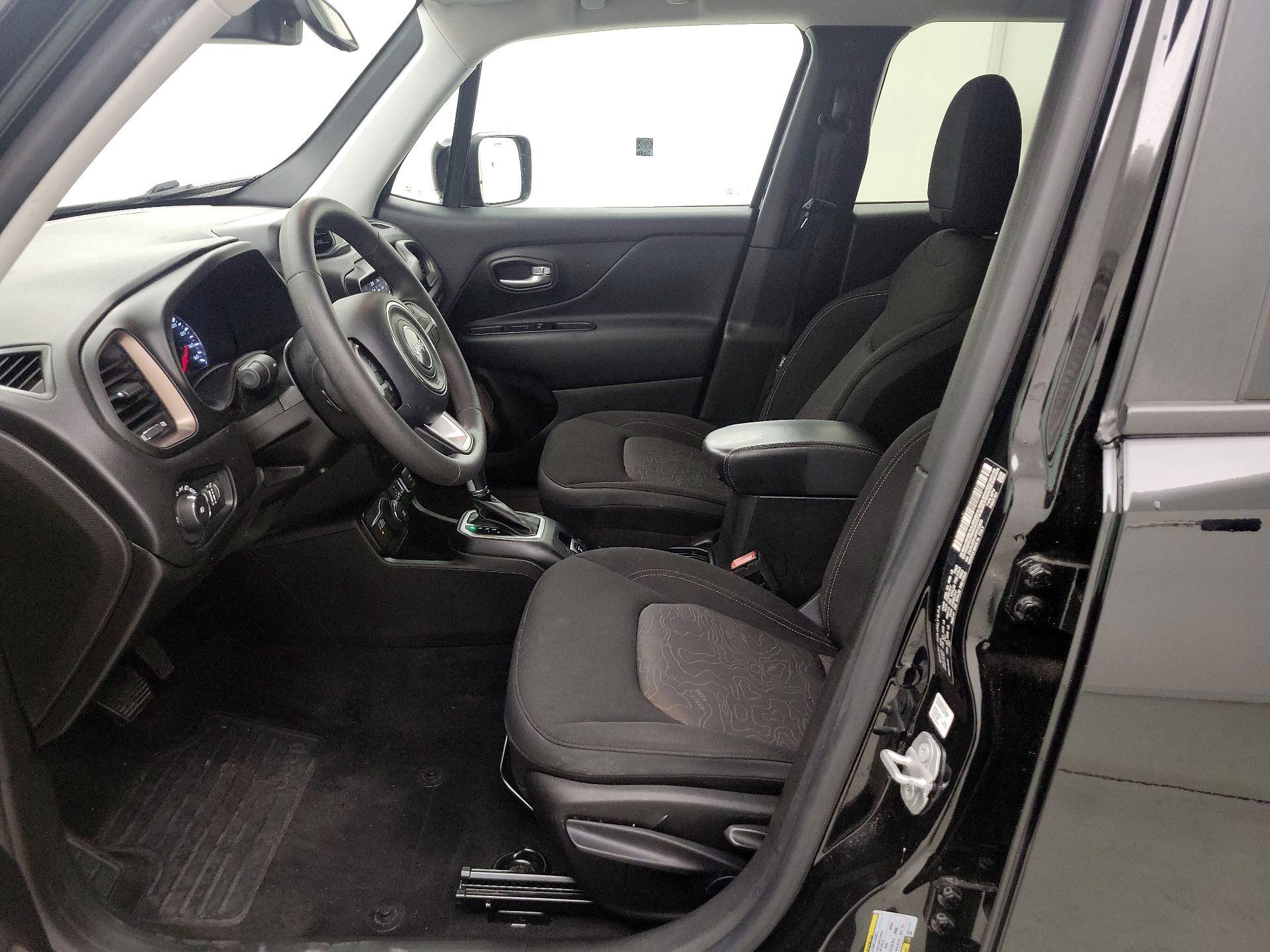 Thumbnail: 2023 Jeep Renegade - 11