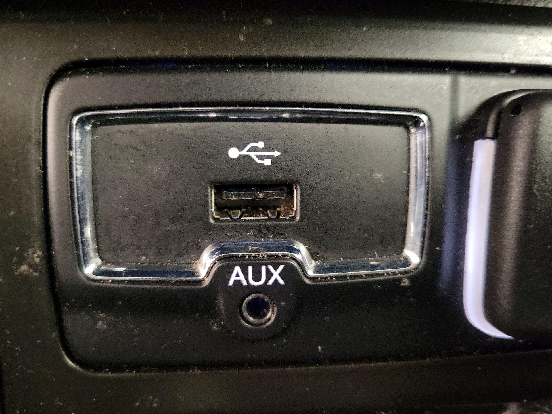 Thumbnail: 2023 Jeep Renegade - 19