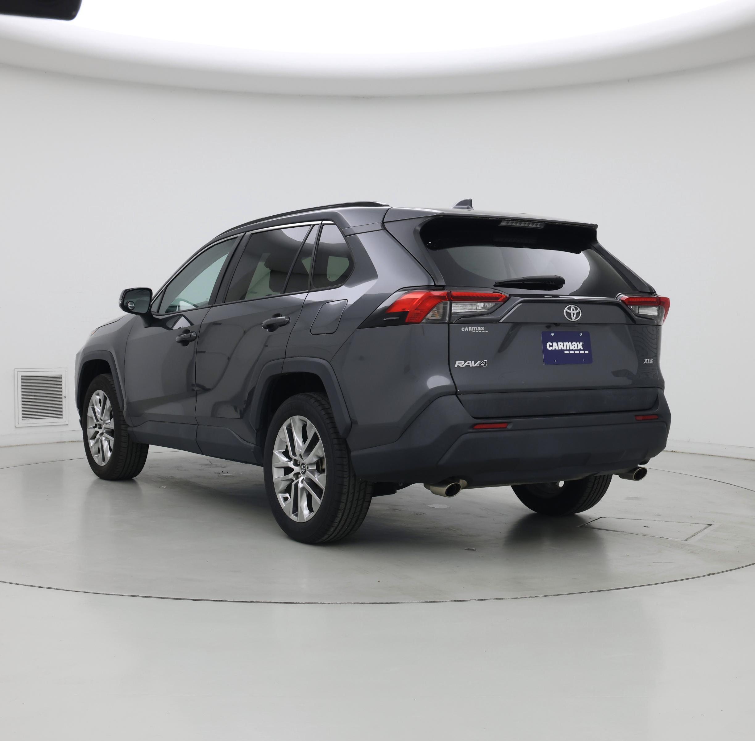 Thumbnail: 2020 Toyota RAV4 - 2
