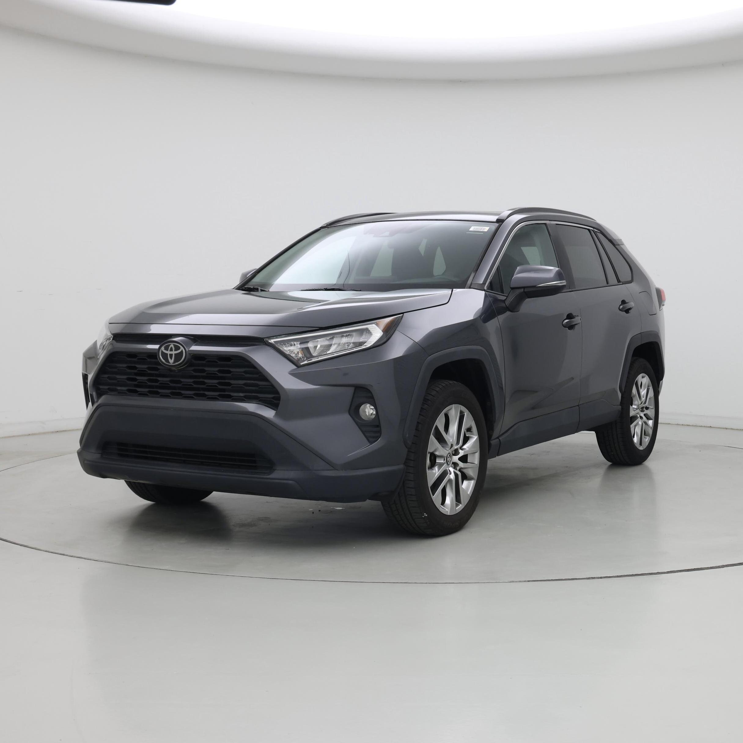 Thumbnail: 2020 Toyota RAV4 - 4
