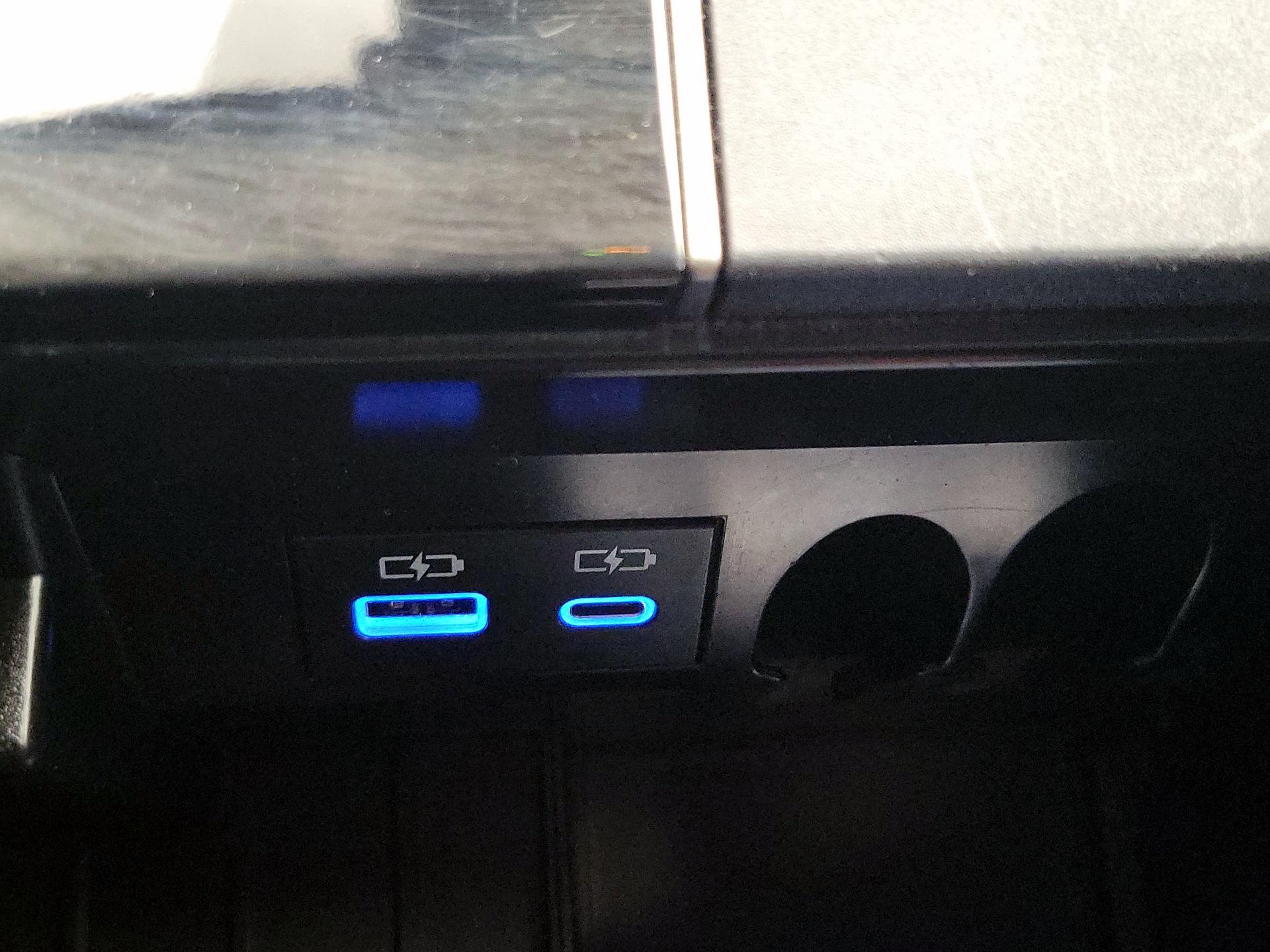 Thumbnail: 2023 Toyota Tundra - 18