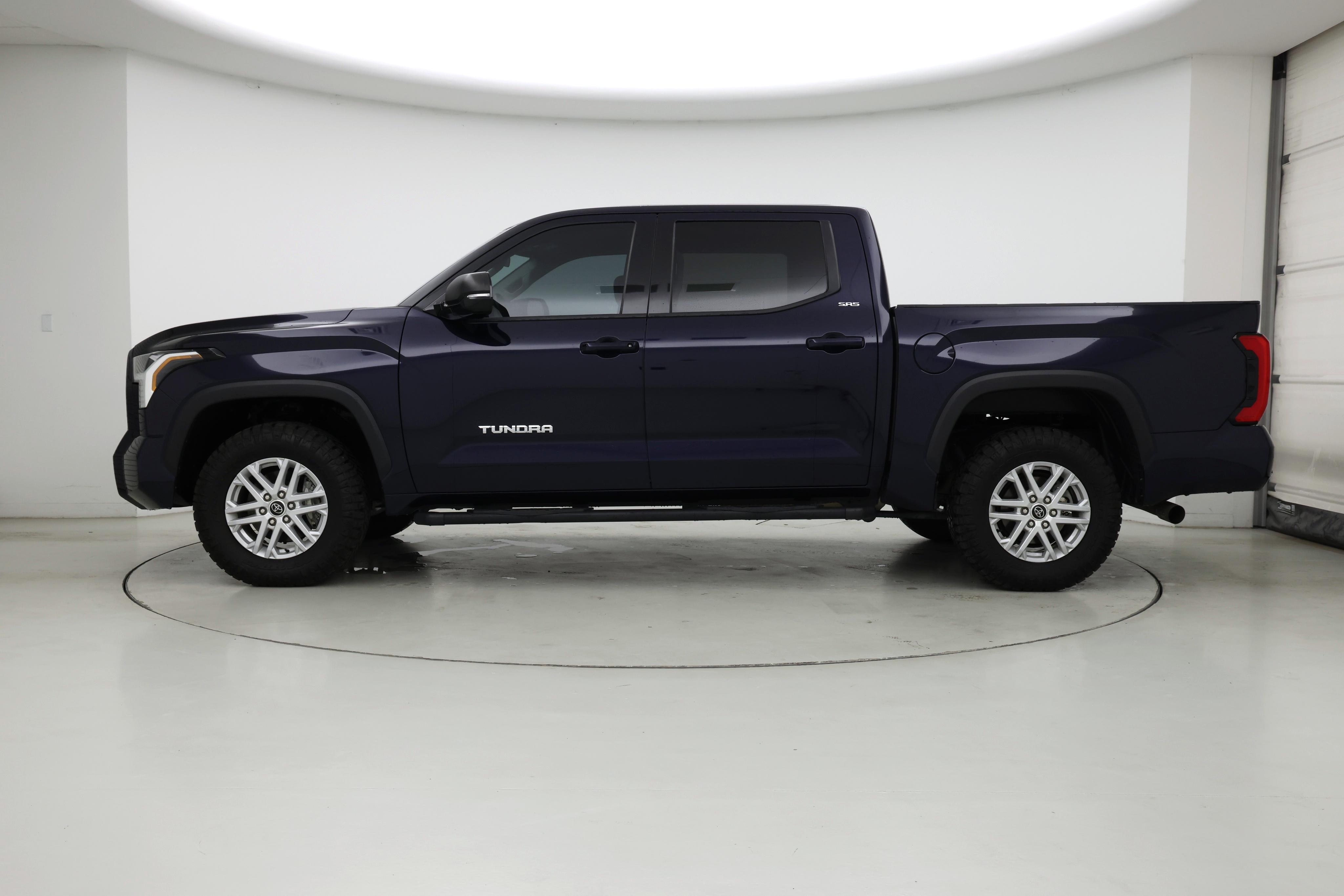 Thumbnail: 2023 Toyota Tundra - 3