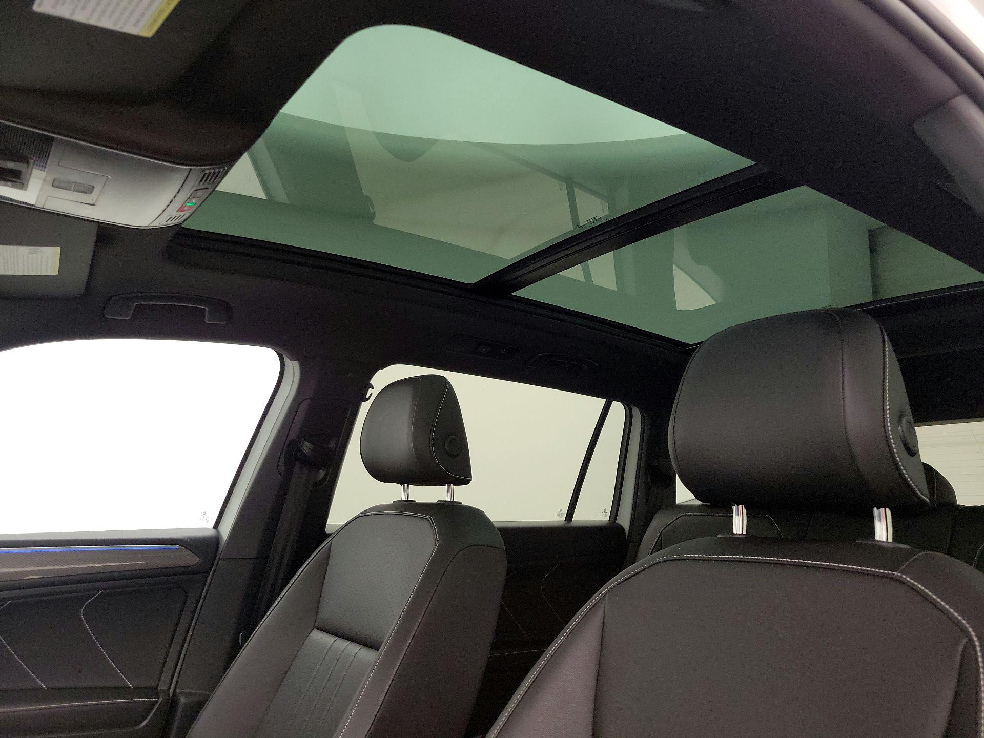 Thumbnail: 2023 Volkswagen Tiguan - 19