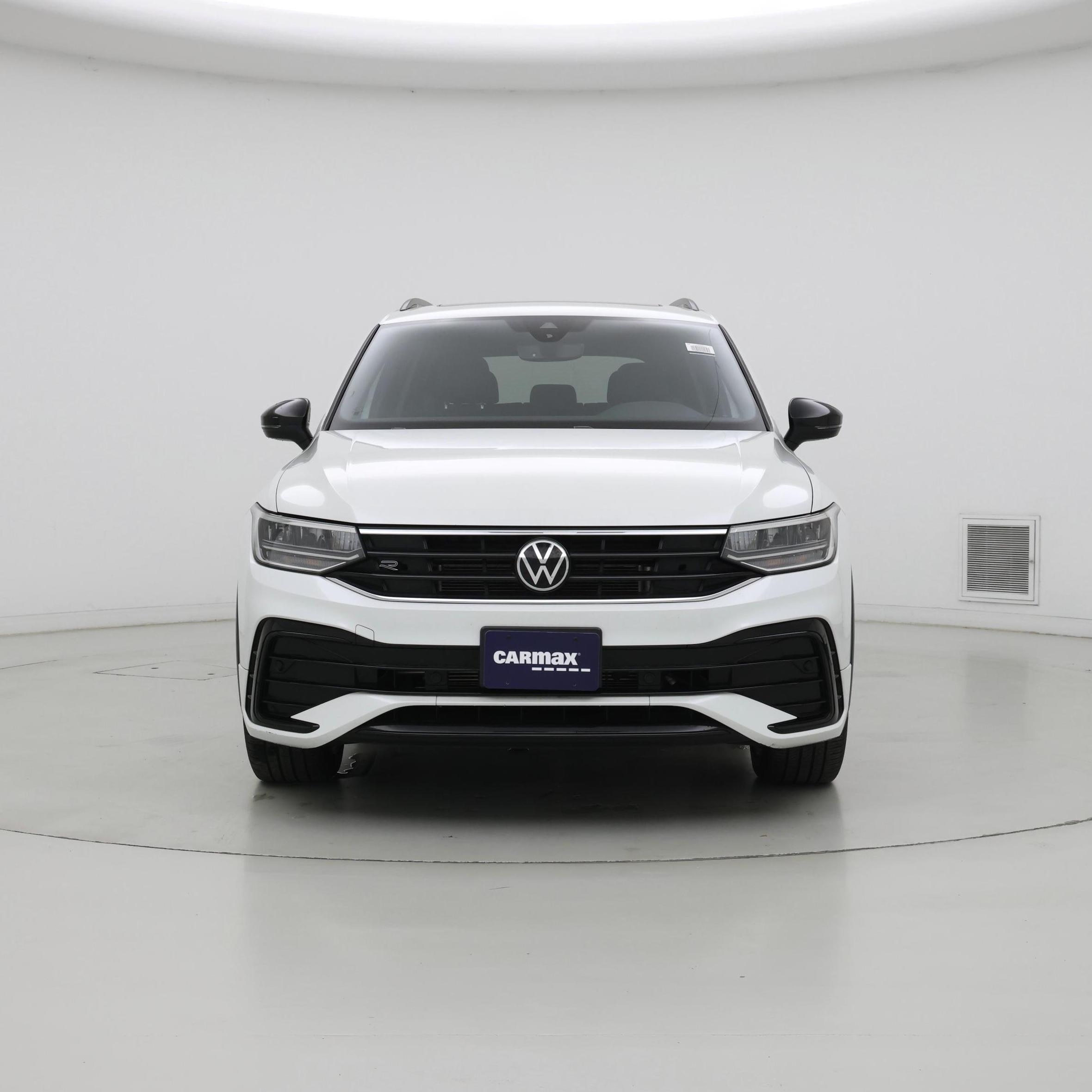 Thumbnail: 2023 Volkswagen Tiguan - 5