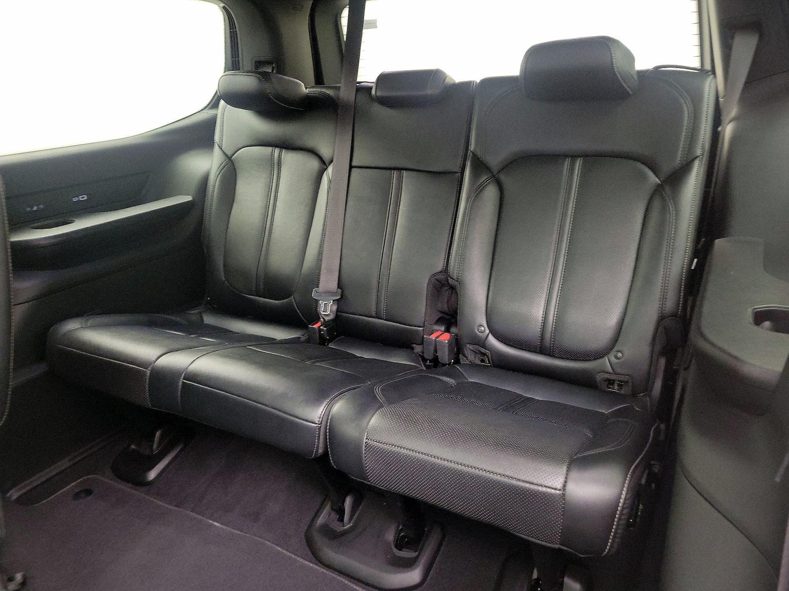 2022 Jeep Wagoneer Series II - Photo 23