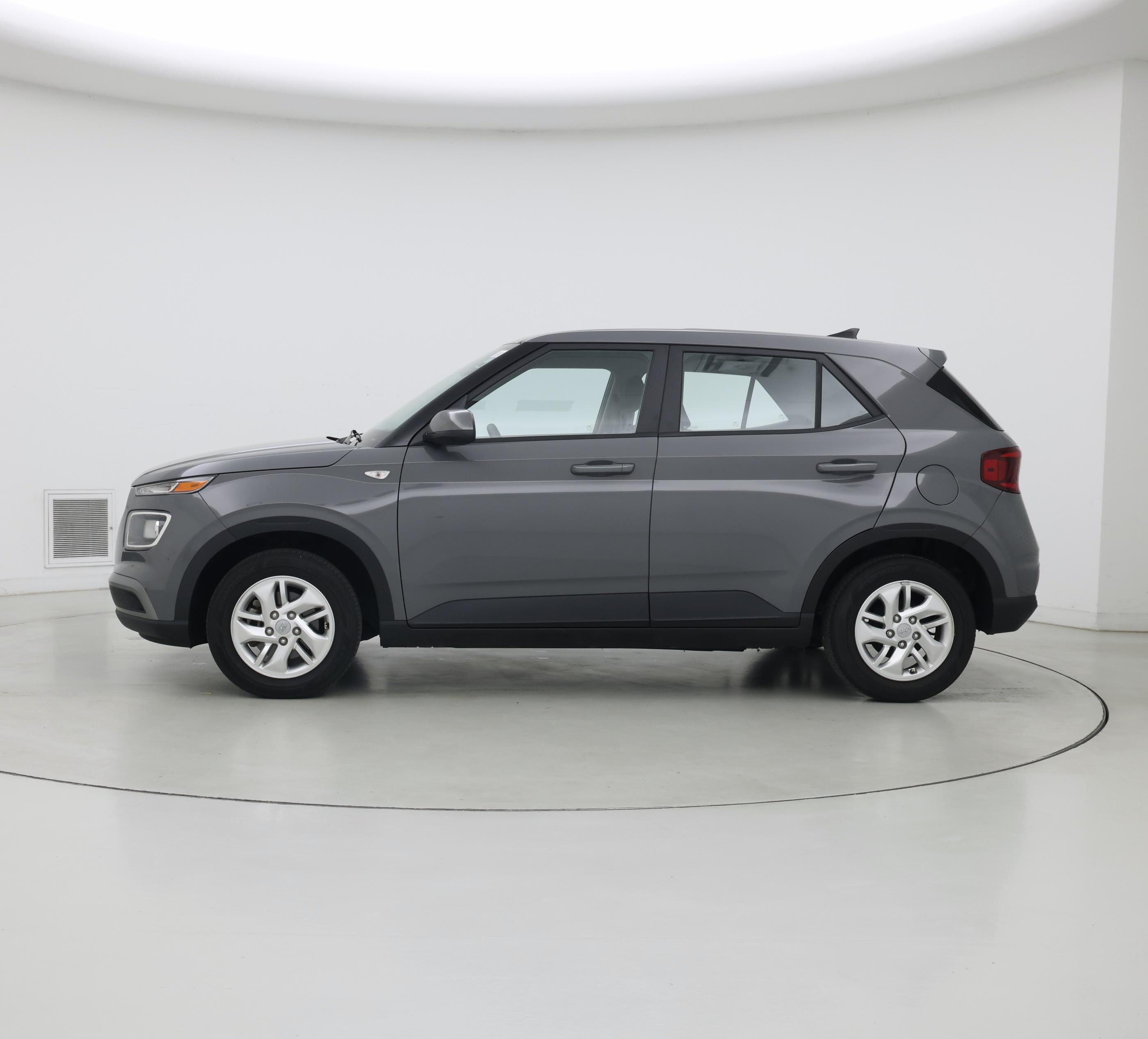 Thumbnail: 2022 Hyundai Venue - 3