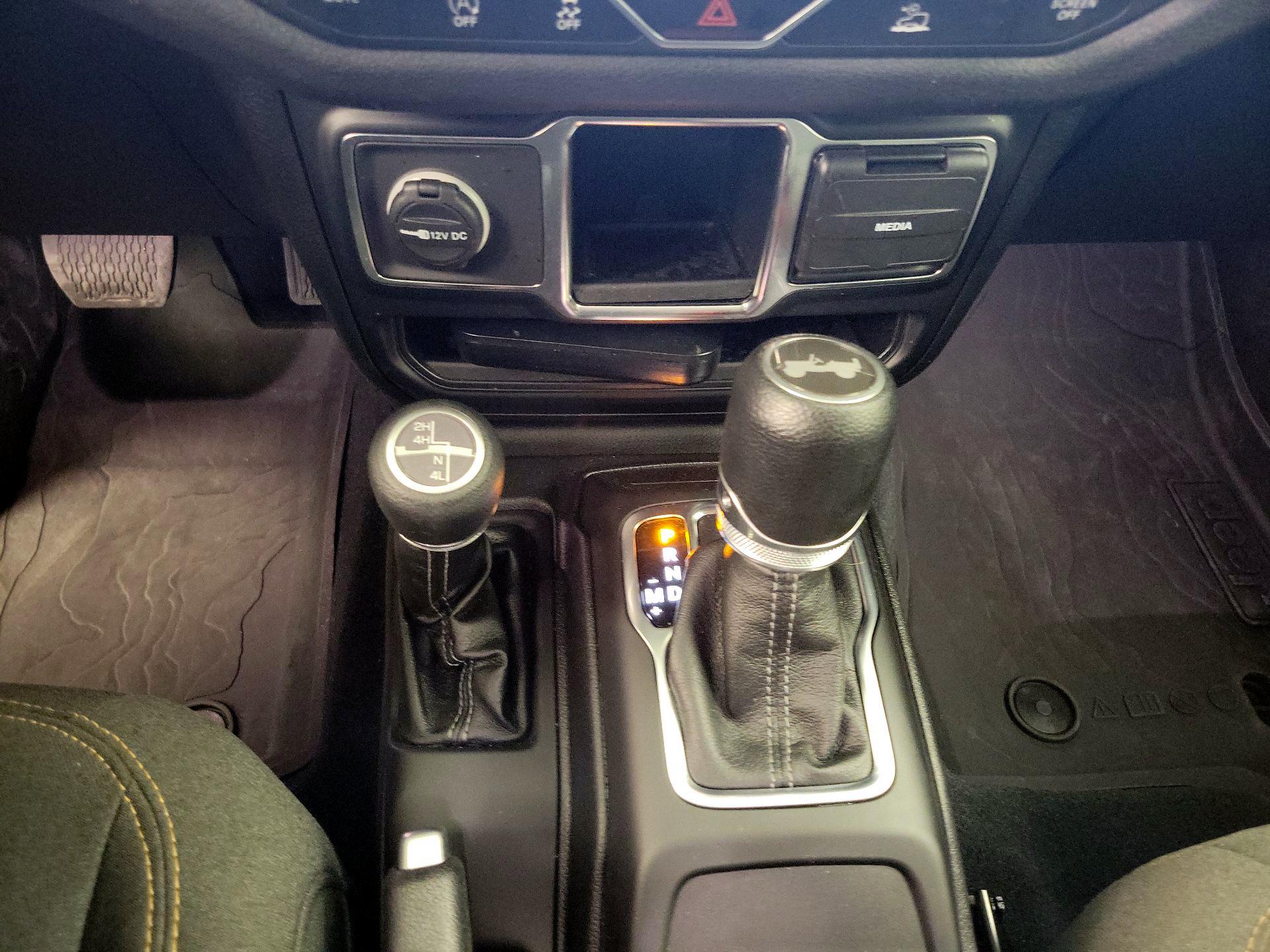 Thumbnail: 2024 Jeep Wrangler - 17