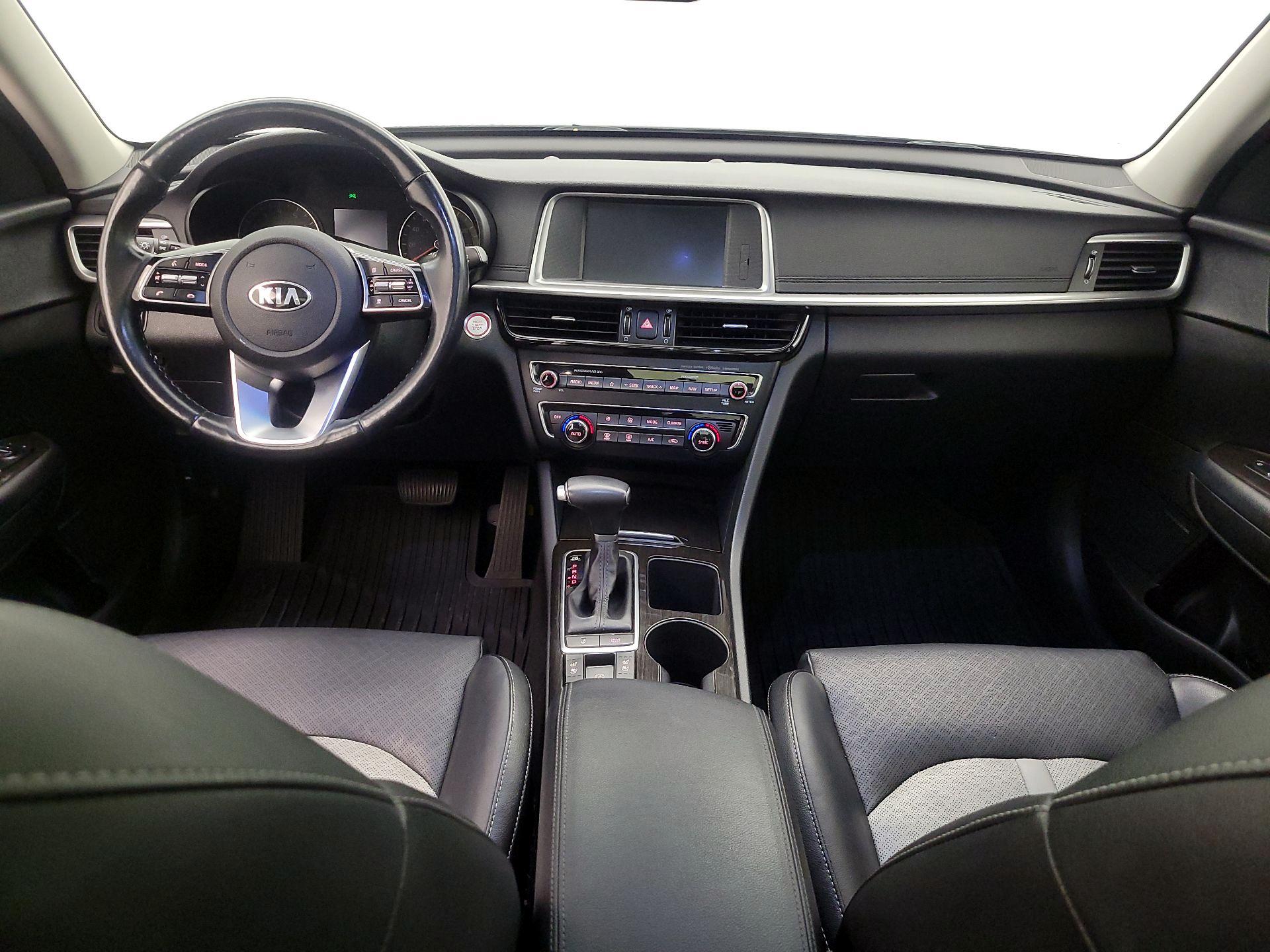 Thumbnail: 2019 Kia Optima - 9