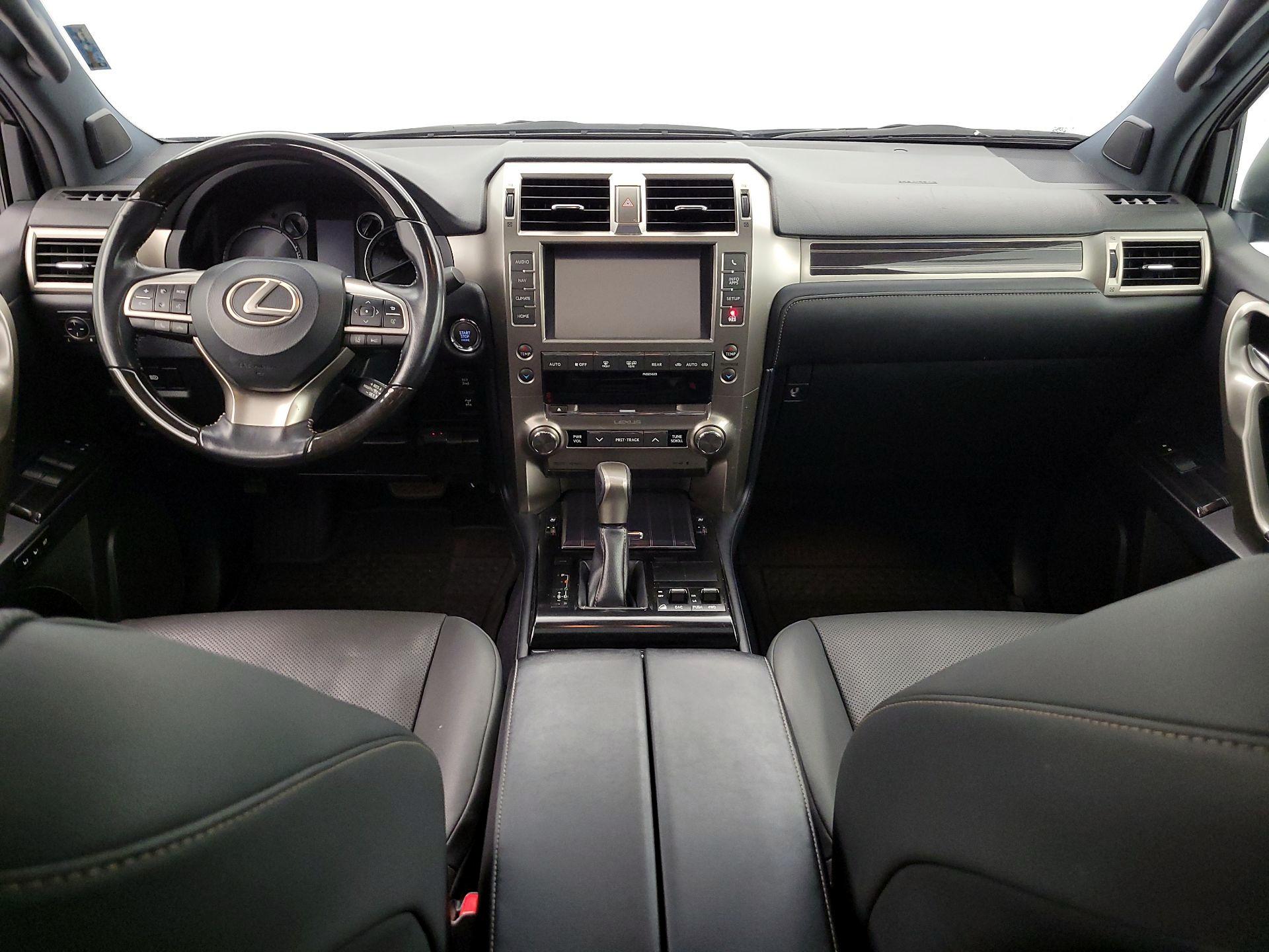 Thumbnail: 2020 Lexus GX - 9