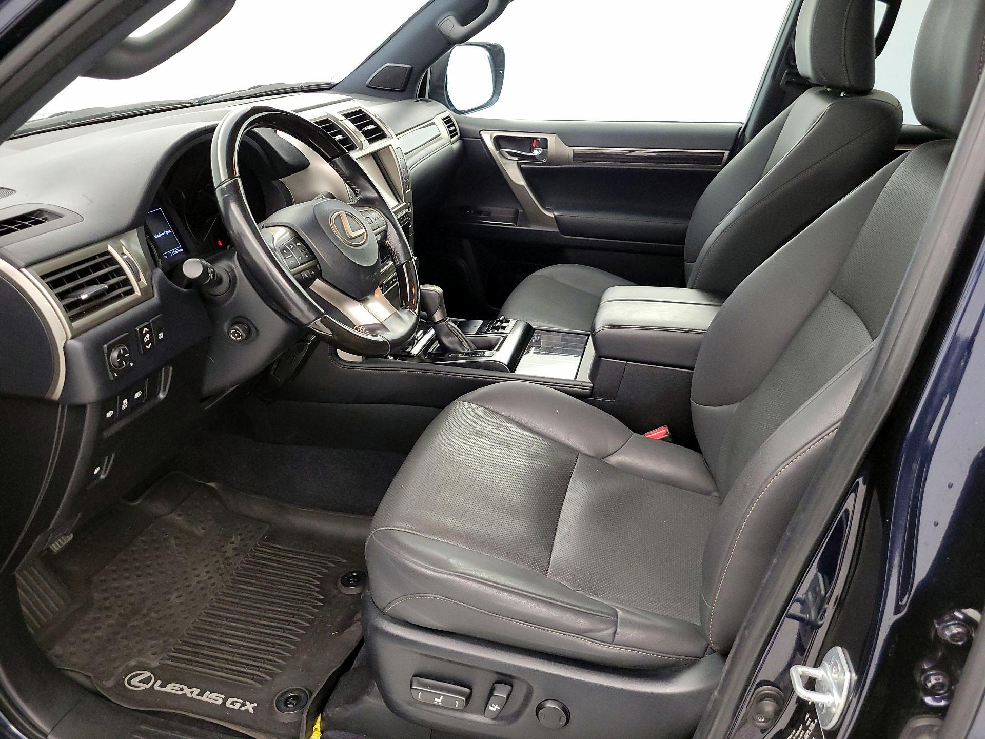 Thumbnail: 2020 Lexus GX - 11